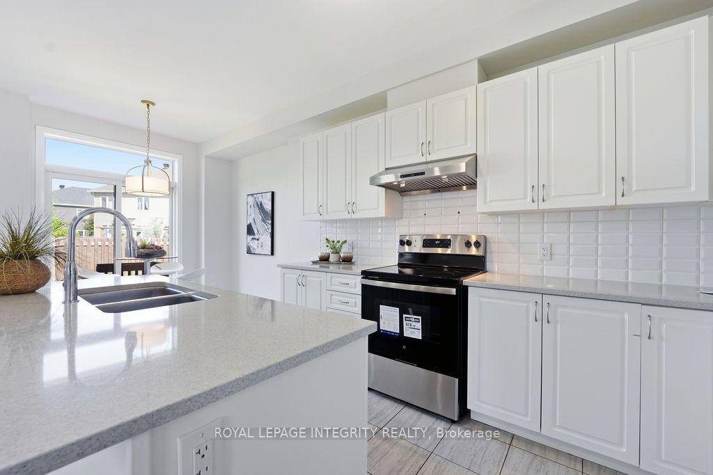 Photo 35 of 1136 Speedvale Court, Ottawa, Kanata - Kanata Lakes/Heritage Hills — HOMEH
