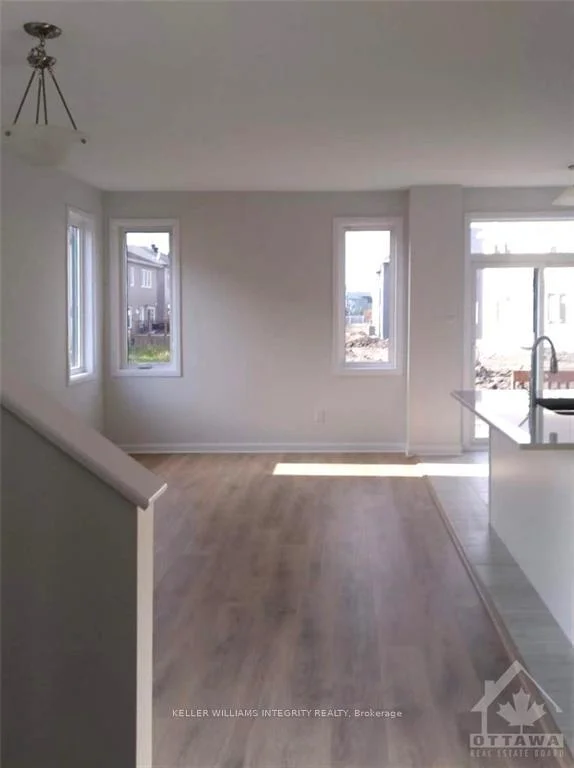 Photo 8 of 1136 Speedvale Court, Ottawa, Kanata - Kanata Lakes/Heritage Hills — HOMEH