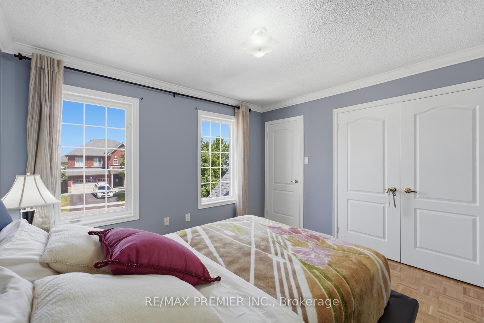 Photo 33 of 63 Summeridge Drive, Vaughan, Patterson — HOMEH