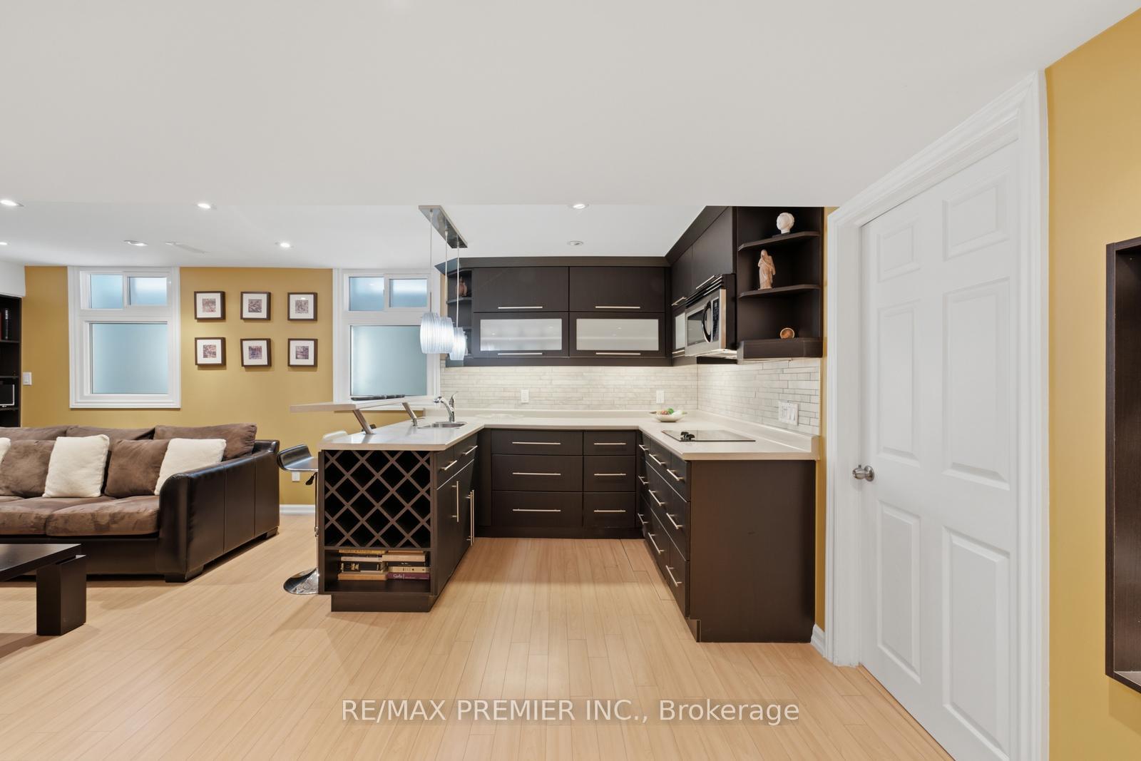Photo 40 of 63 Summeridge Drive, Vaughan, Patterson — HOMEH