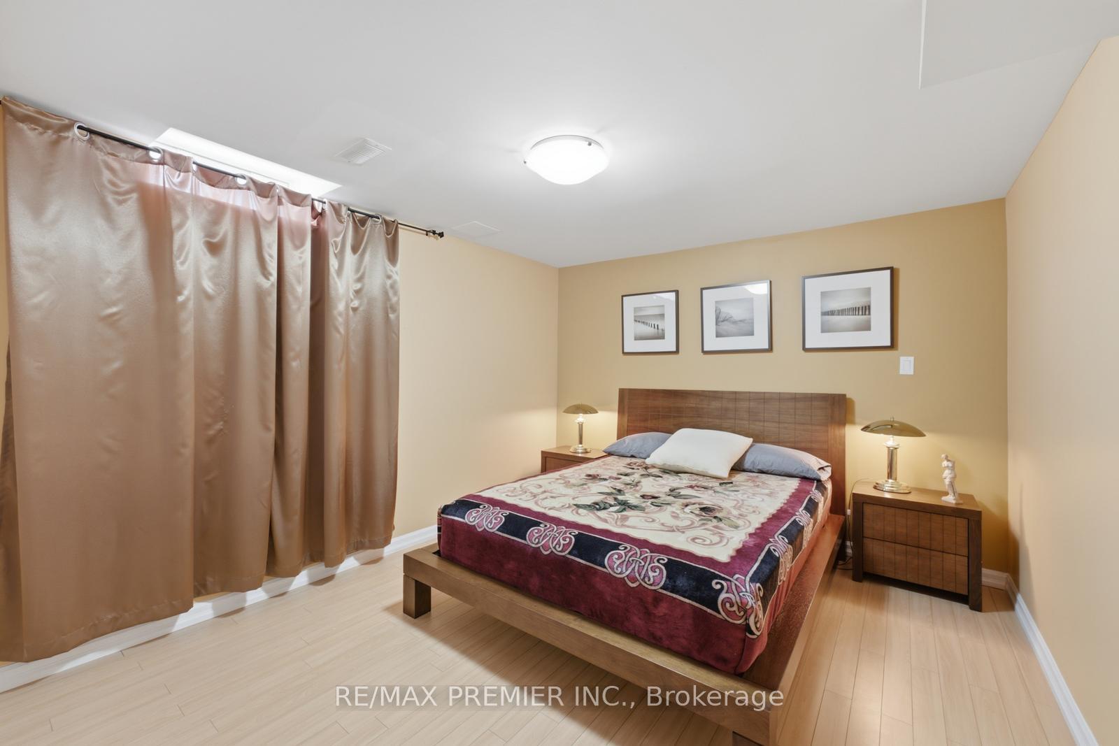 Photo 43 of 63 Summeridge Drive, Vaughan, Patterson — HOMEH