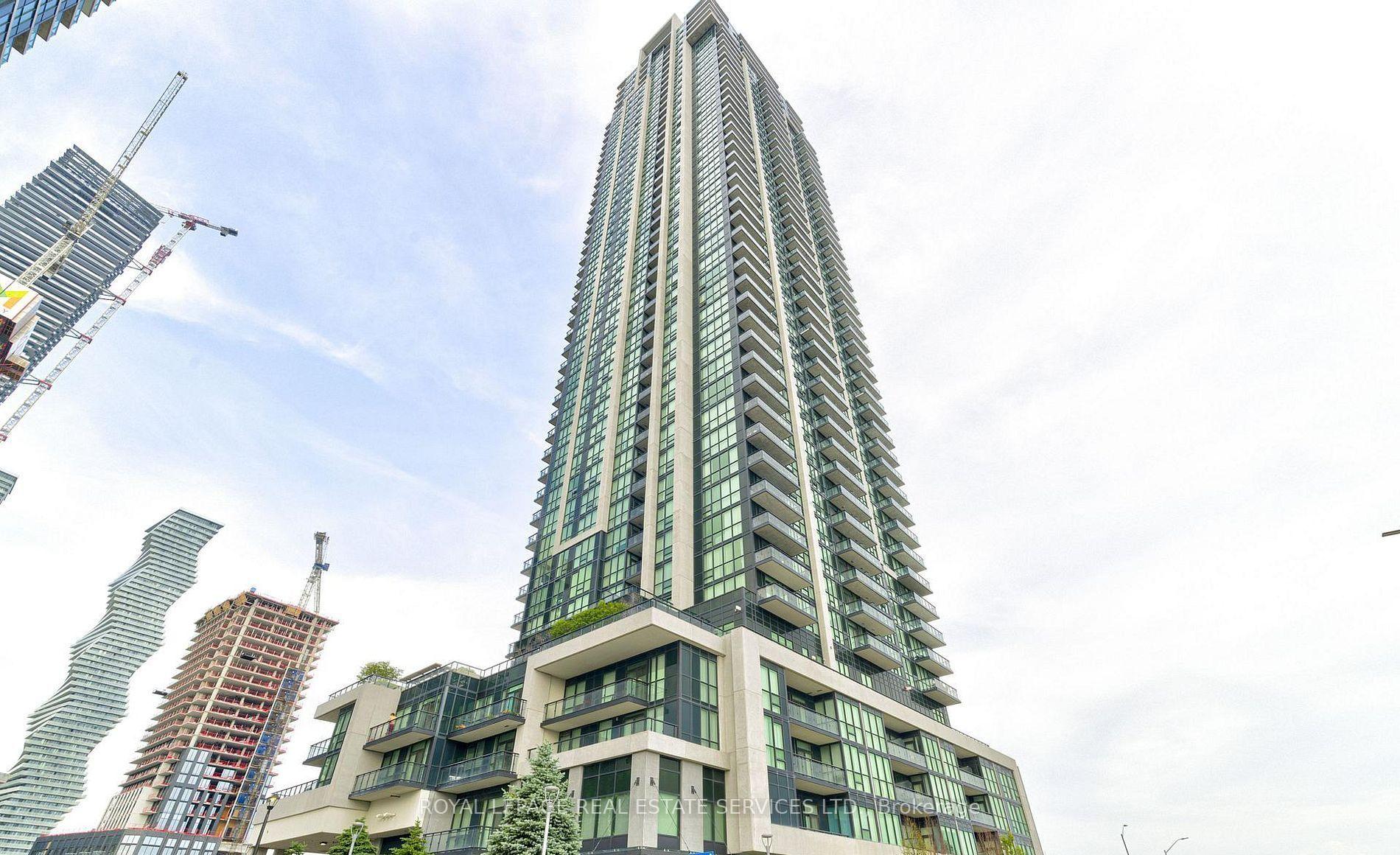 Front of Unit 2809, 3975 Grand Park Drive