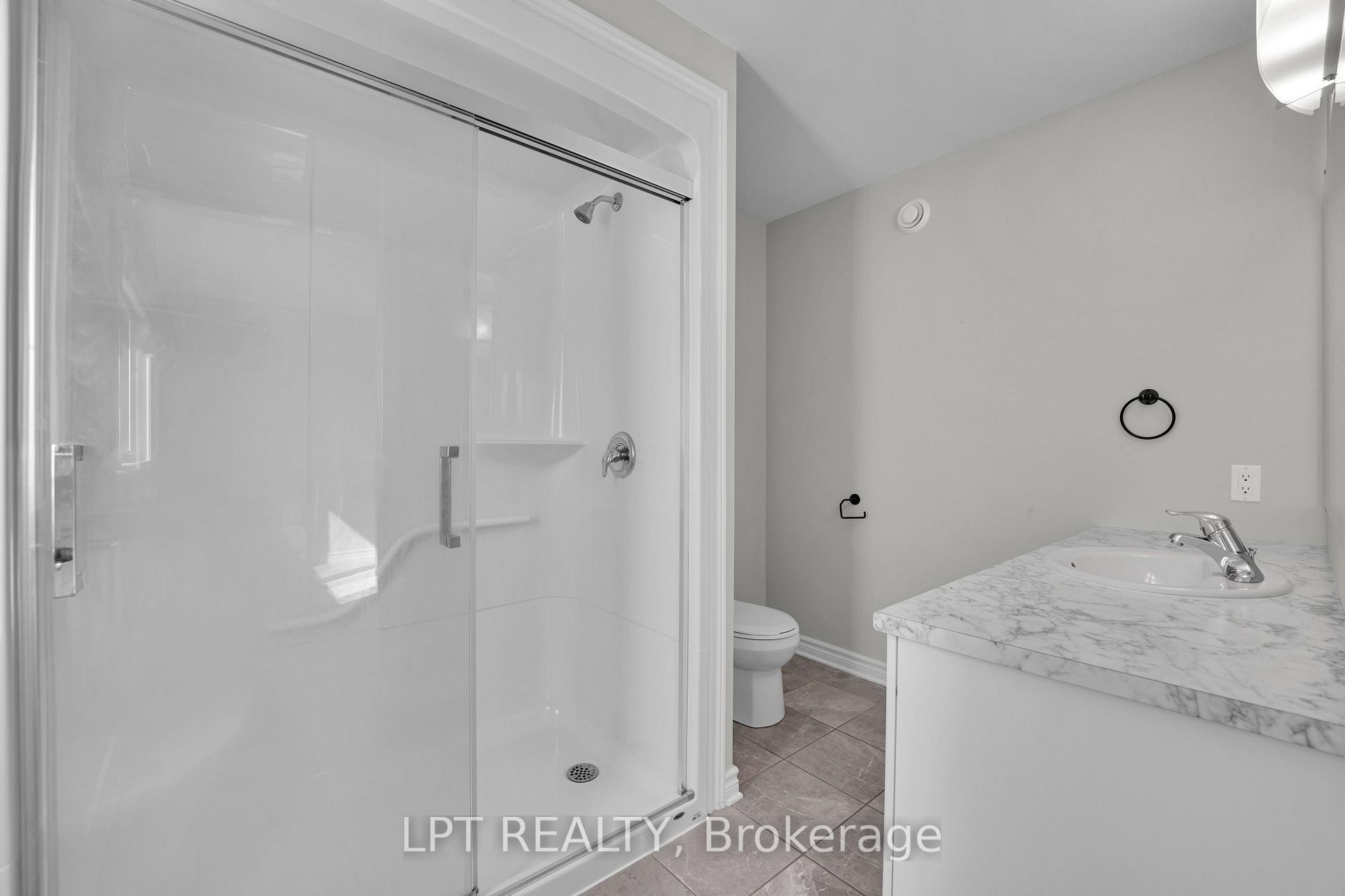 Photo 23 of 82 O'Donovan Drive, Carleton Place, Carleton Place — HOMEH
