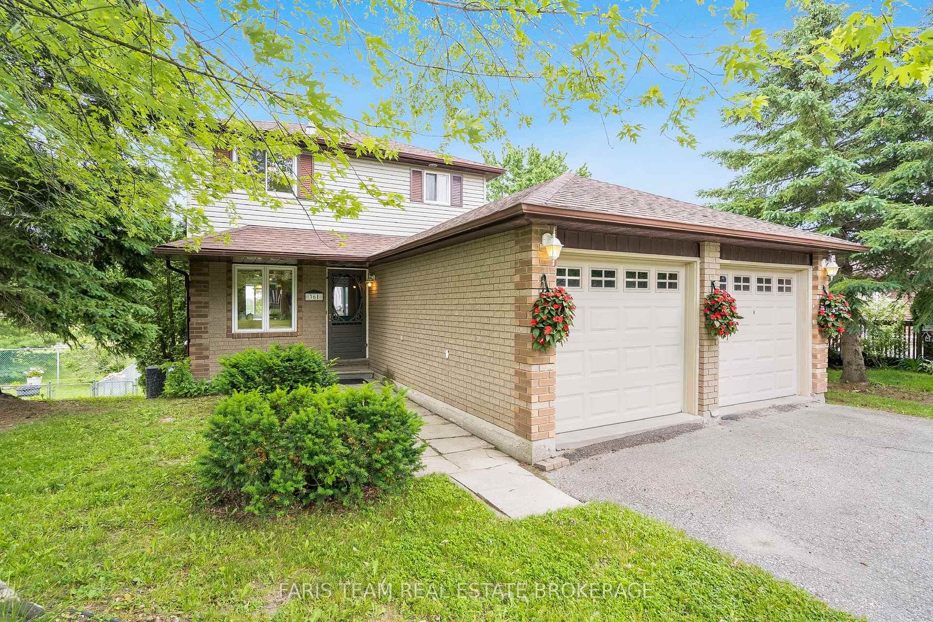 Photo 2 of 361 Galloway Boulevard, Midland — HOMEH