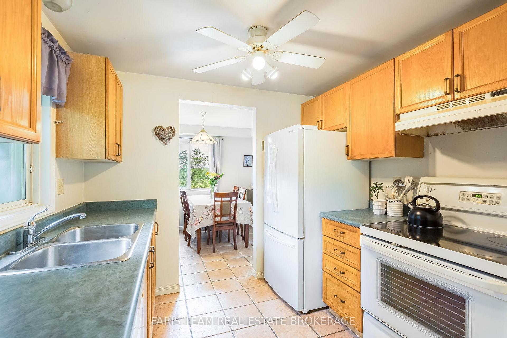 Photo 6 of 361 Galloway Boulevard, Midland — HOMEH