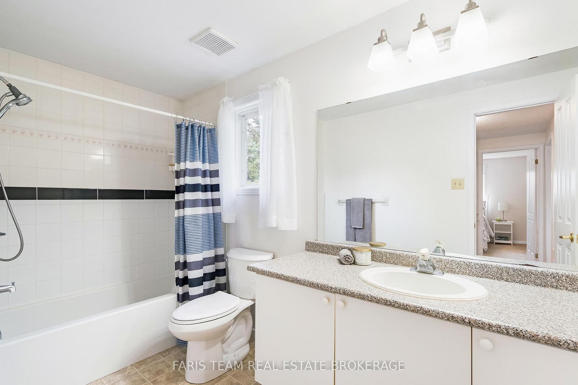 Photo 23 of 361 Galloway Boulevard, Midland — HOMEH