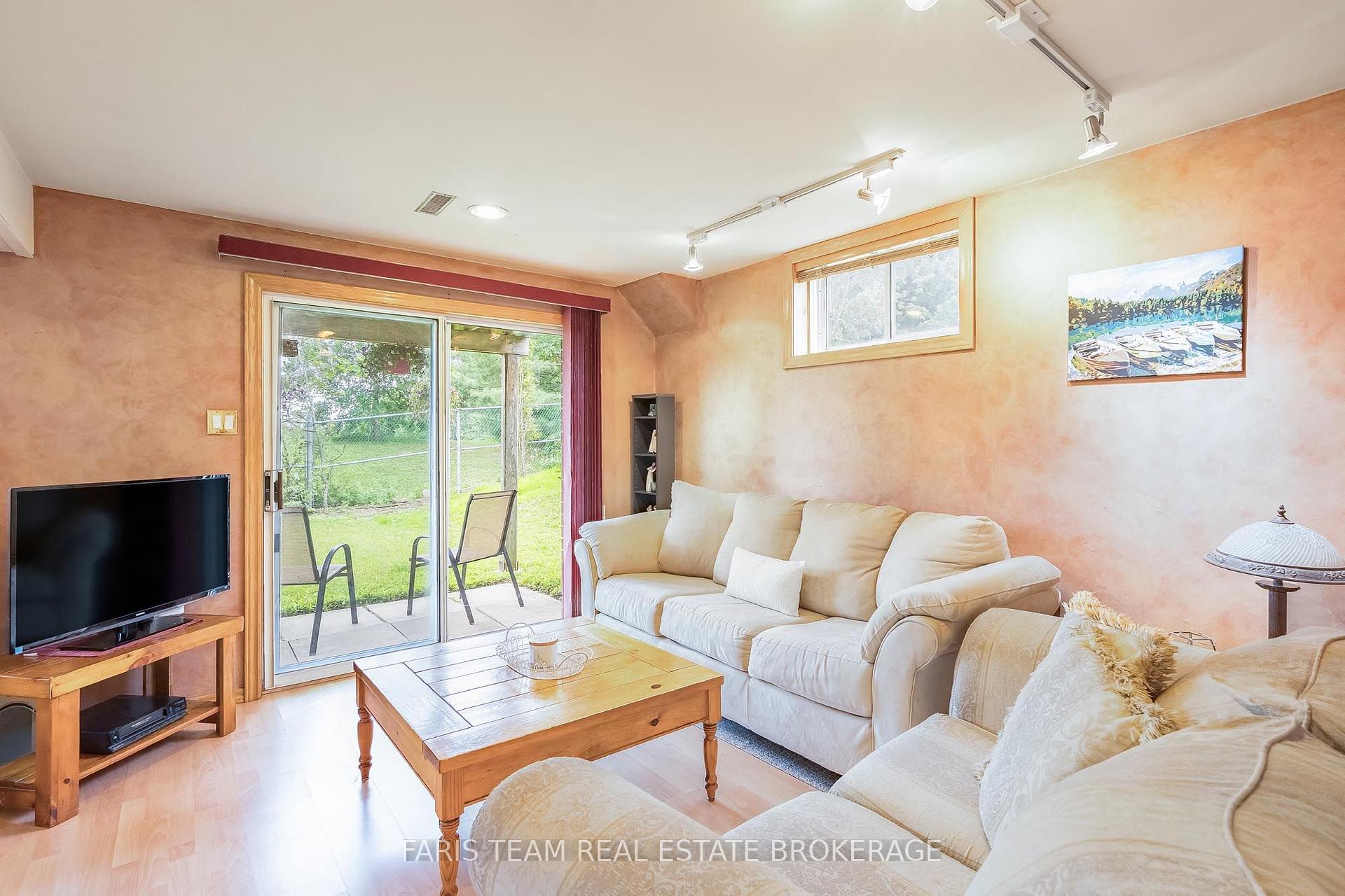 Photo 24 of 361 Galloway Boulevard, Midland — HOMEH