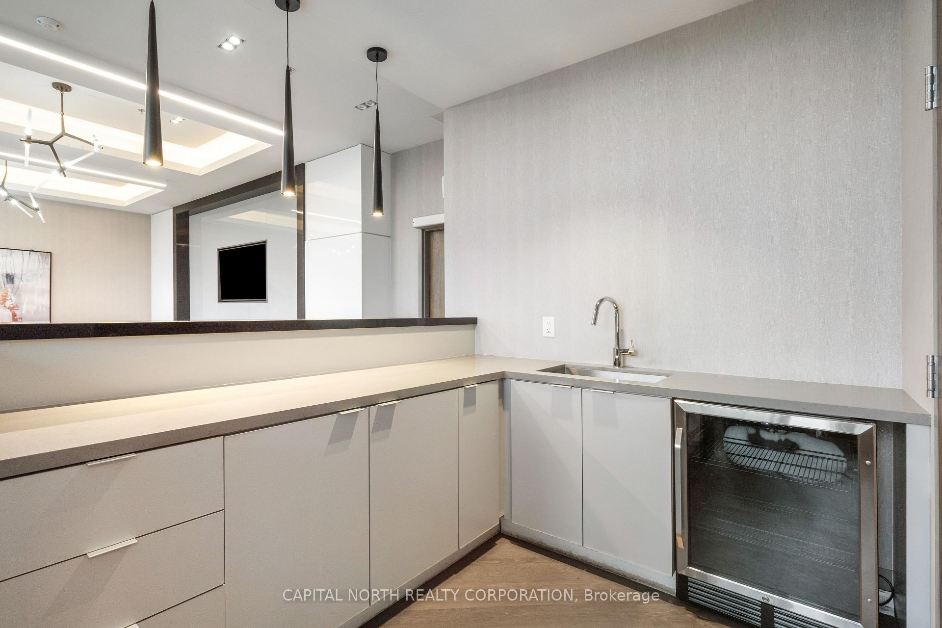 Photo 45 of Unit 405, 99 Eagle Rock Way, Vaughan, Rural Vaughan — HOMEH