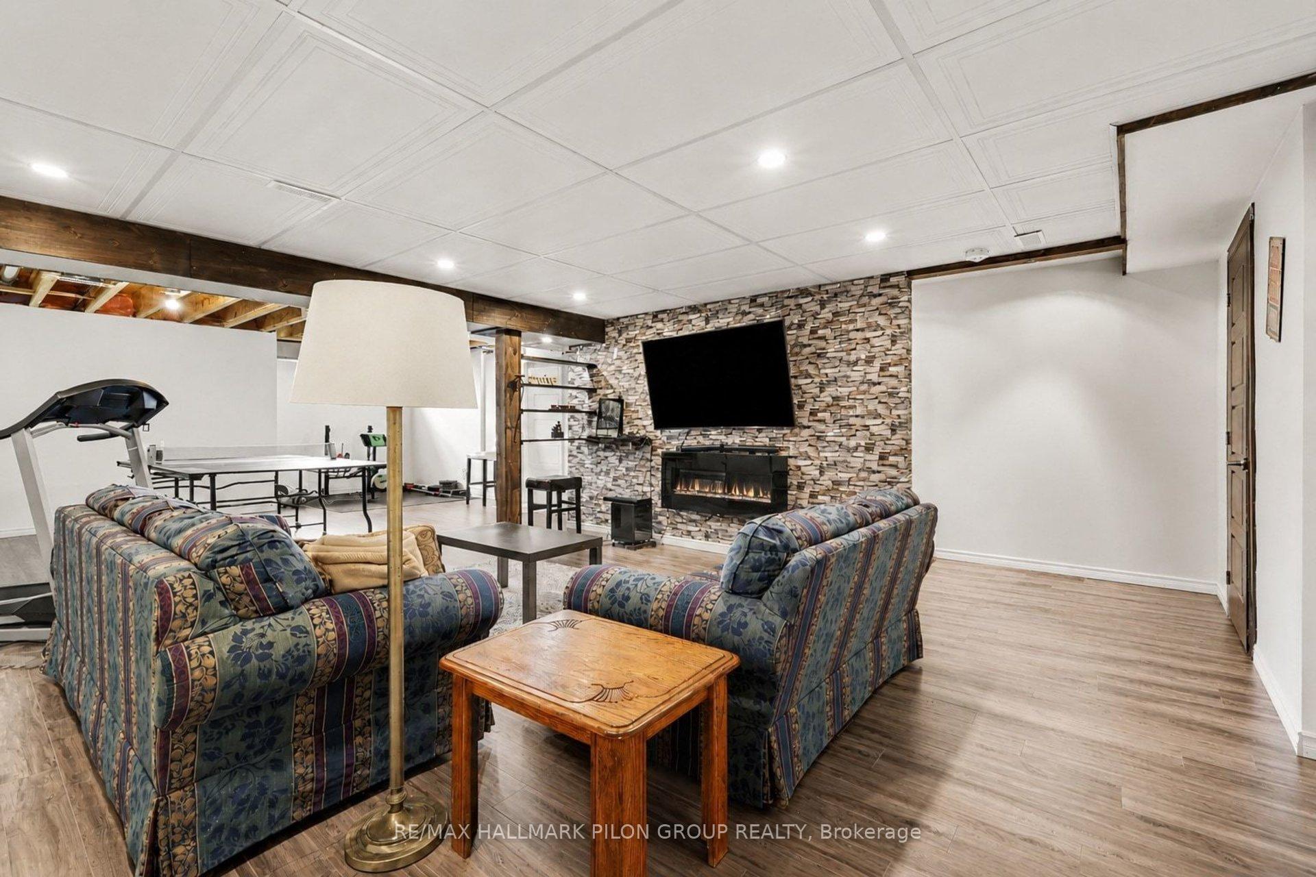 Photo 20 of 47 Nancy Street, Russell, Embrun — HOMEH