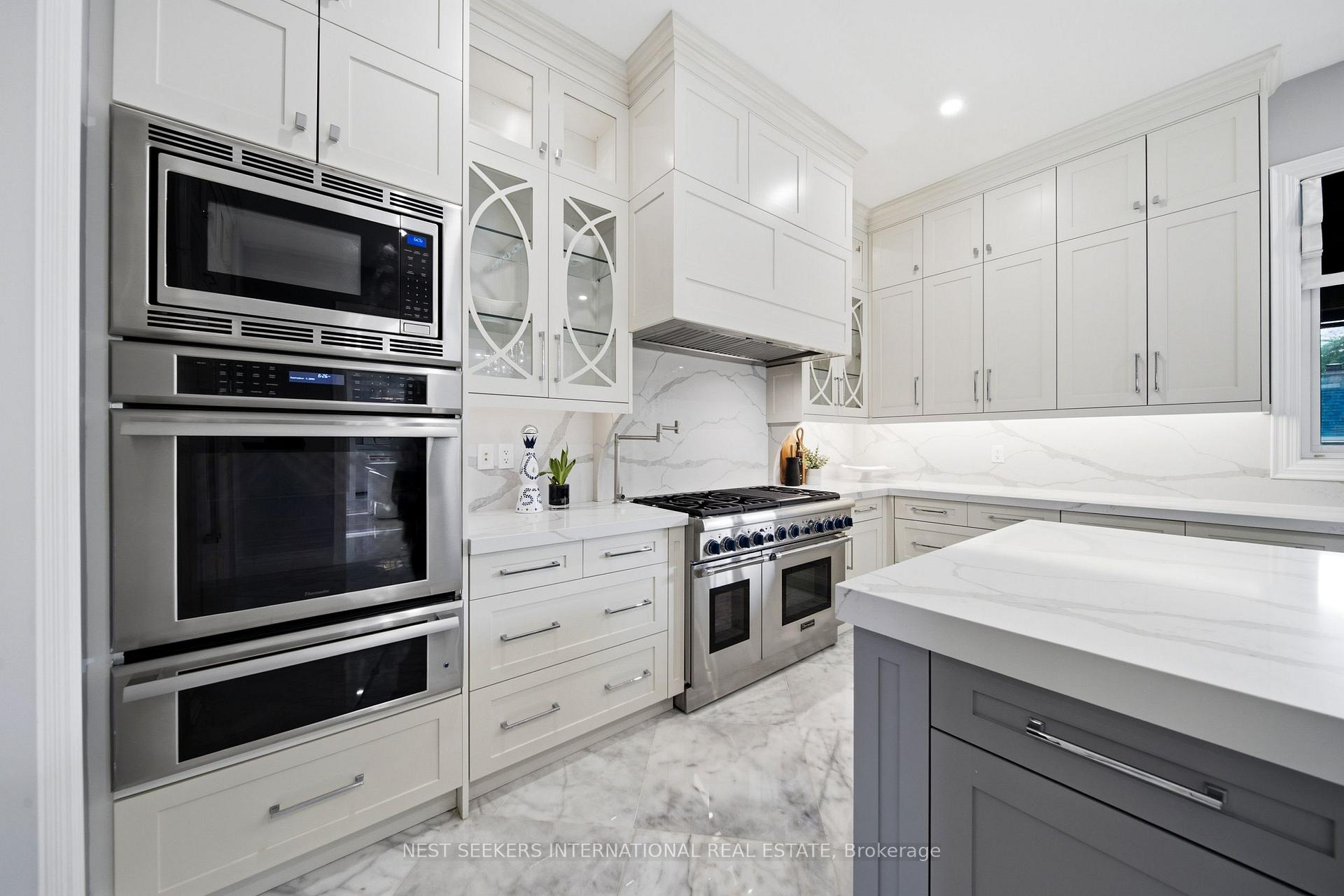 Photo 16 of 18 Westbrooke Boulevard, King, Nobleton — HOMEH