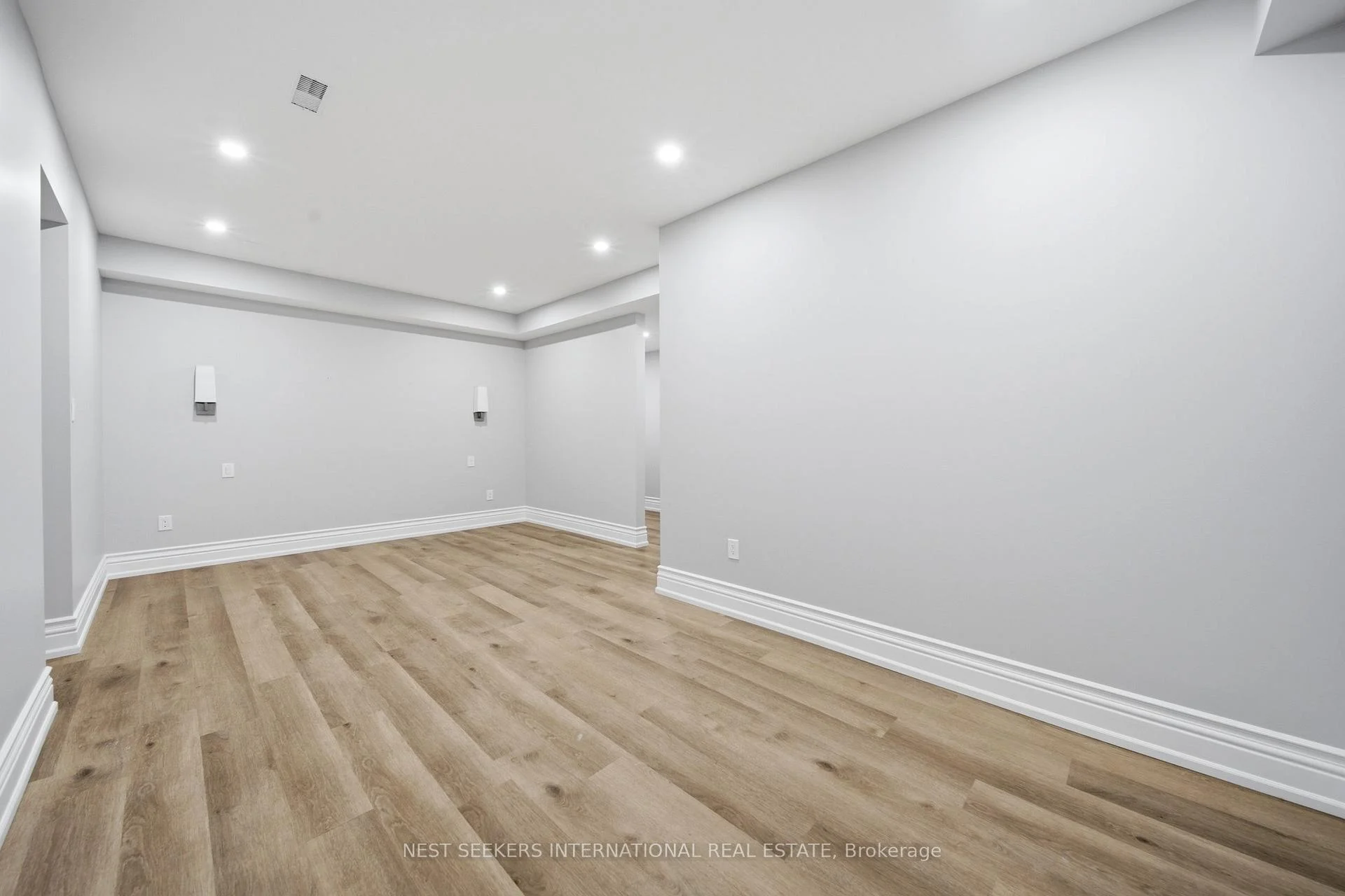 Photo 45 of 18 Westbrooke Boulevard, King, Nobleton — HOMEH
