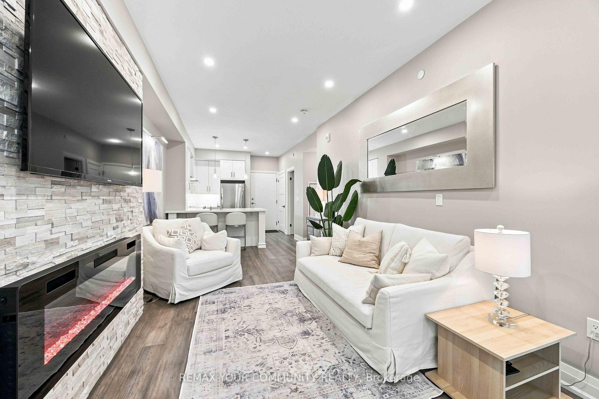 Photo 7 of Unit 238, 555 William Graham Drive, Aurora, Rural Aurora — HOMEH