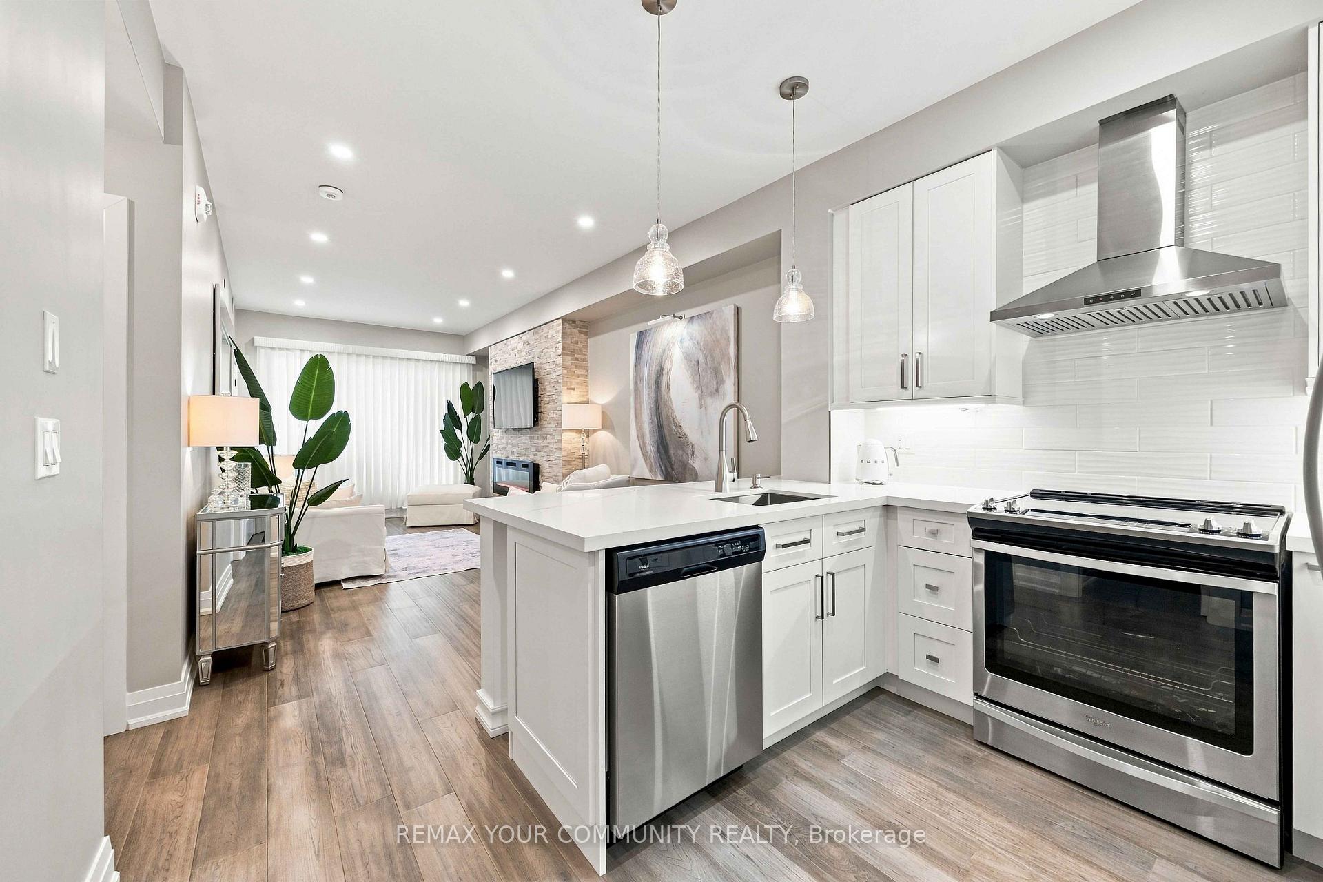 Photo 16 of Unit 238, 555 William Graham Drive, Aurora, Rural Aurora — HOMEH