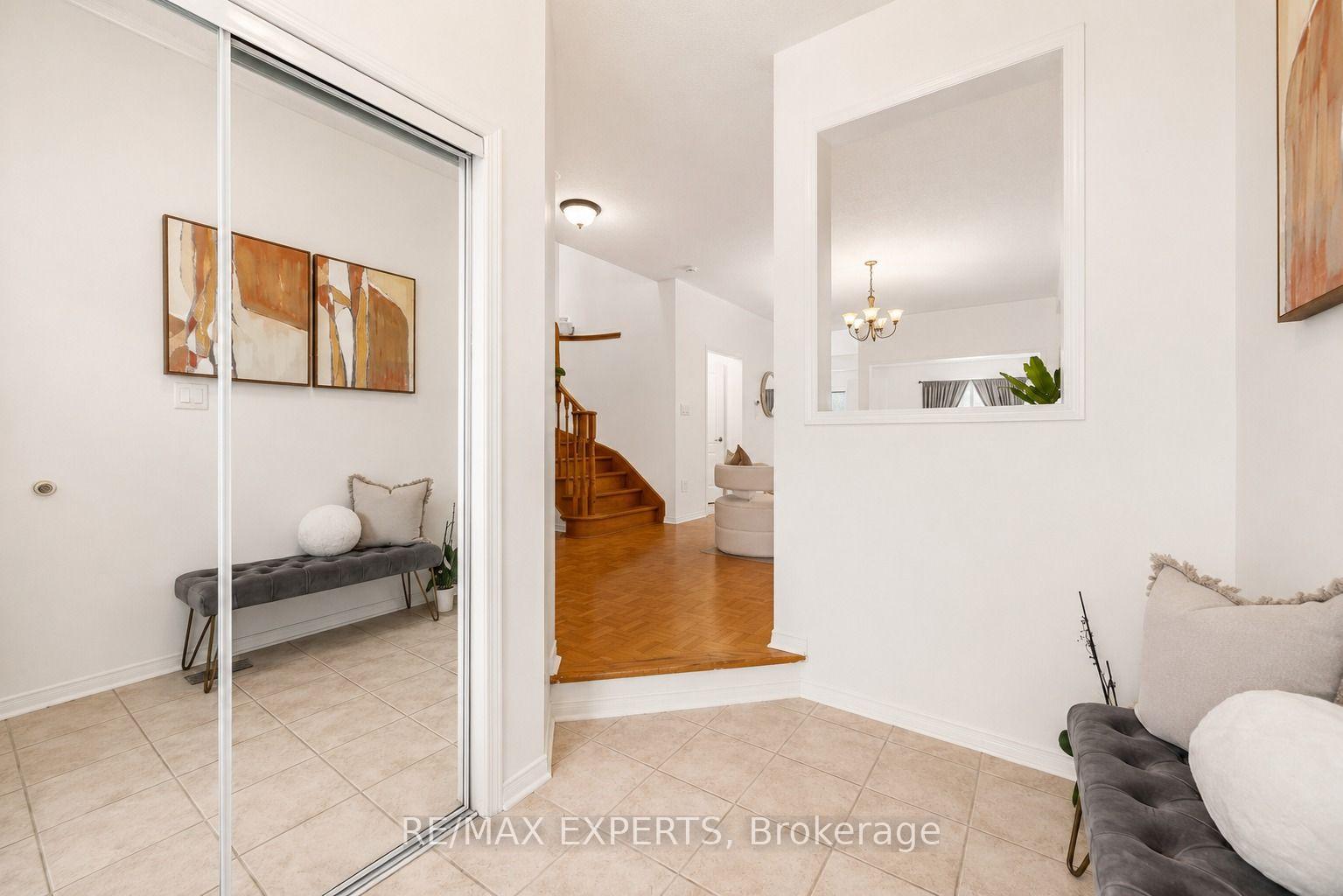 Photo 26 of 62 Colonial Crescent, Richmond Hill, Oak Ridges Lake Wilcox — HOMEH