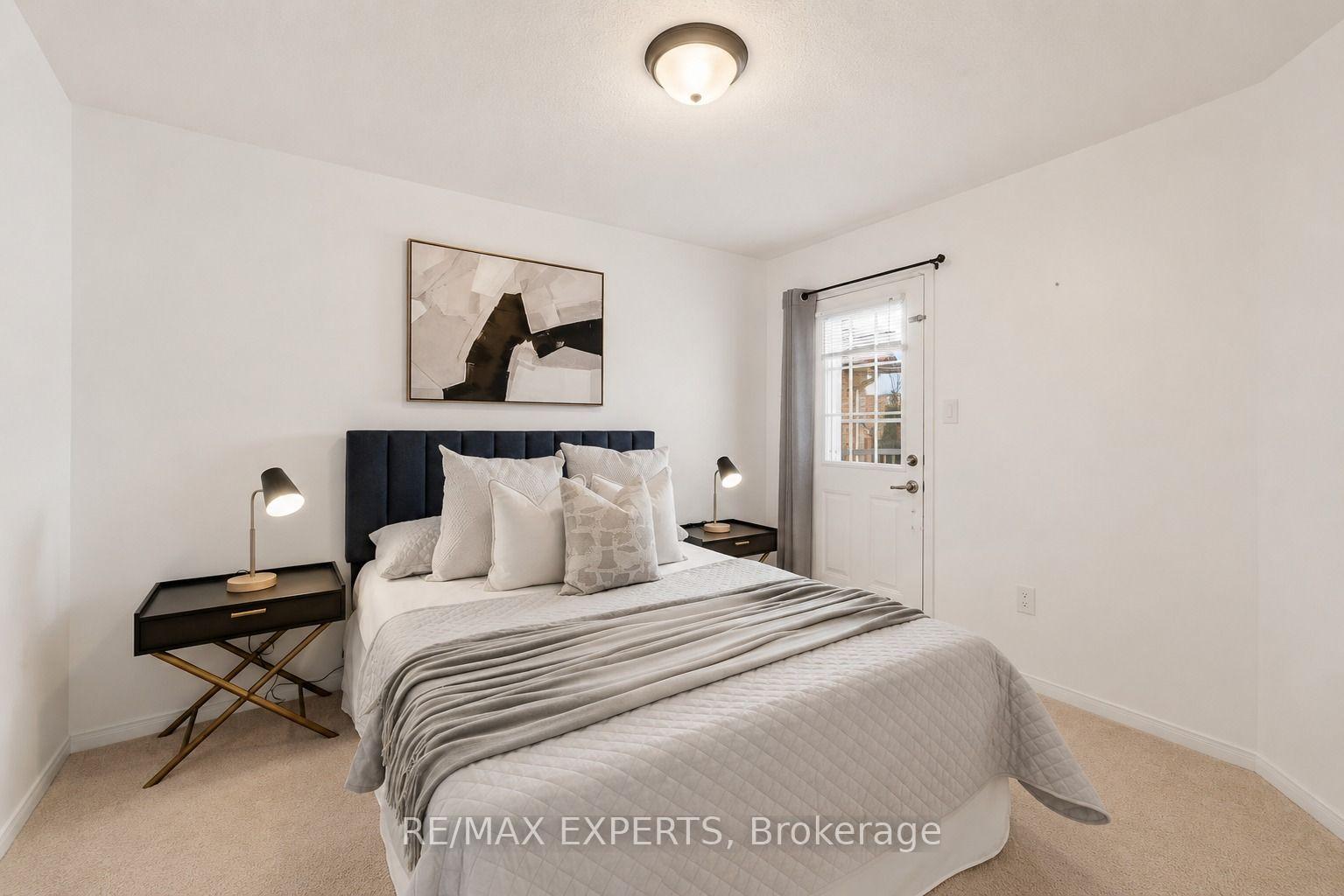 Photo 28 of 62 Colonial Crescent, Richmond Hill, Oak Ridges Lake Wilcox — HOMEH