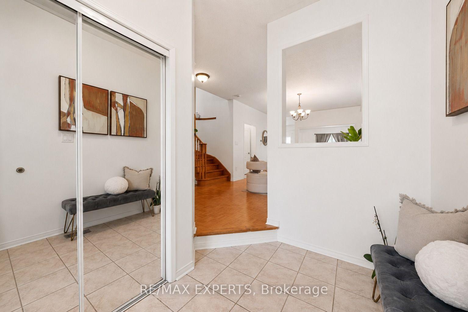Photo 31 of 62 Colonial Crescent, Richmond Hill, Oak Ridges Lake Wilcox — HOMEH