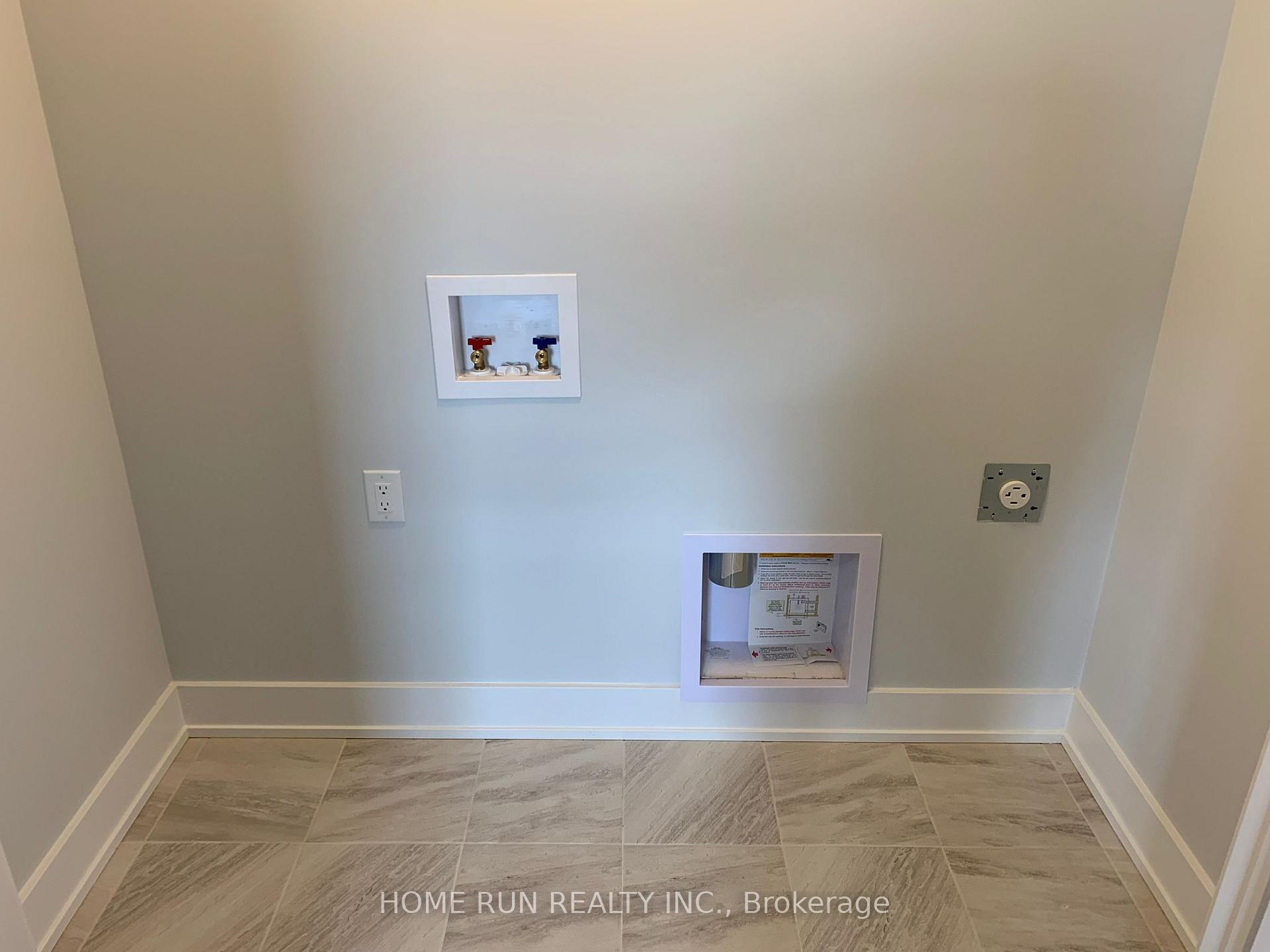 Photo 9 of 541 Filly Terrace, Ottawa, Richmond — HOMEH