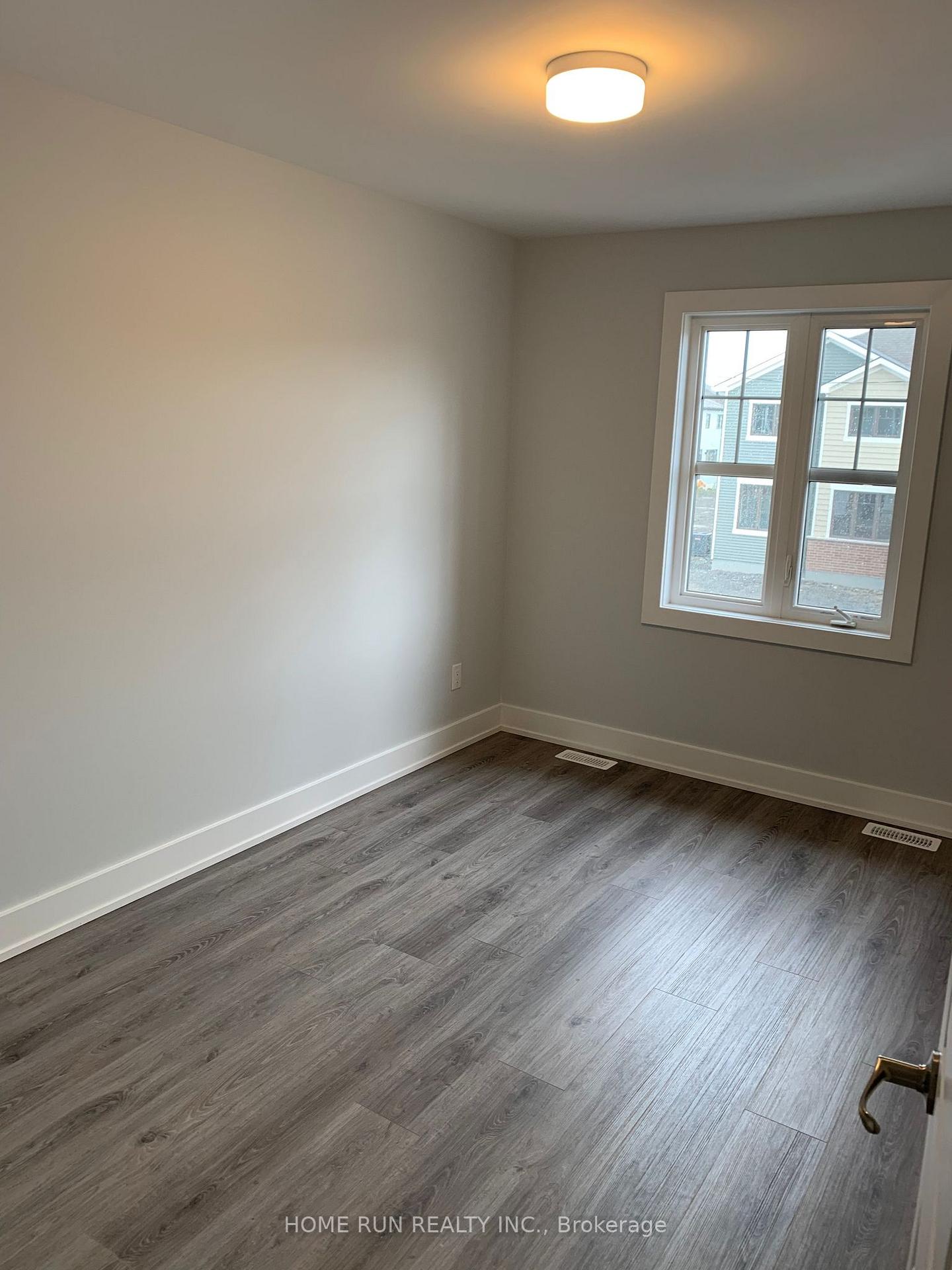 Photo 15 of 541 Filly Terrace, Ottawa, Richmond — HOMEH