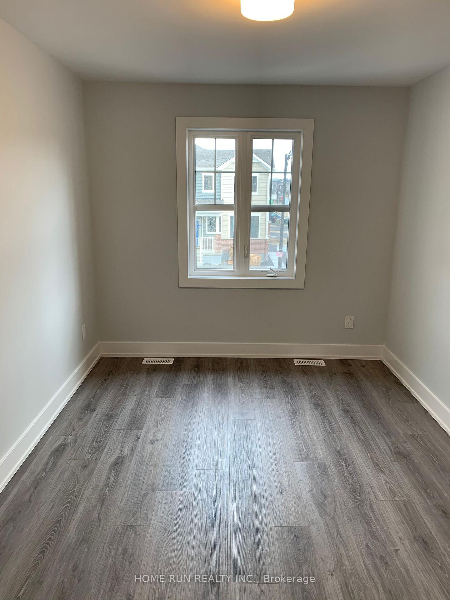 Photo 18 of 541 Filly Terrace, Ottawa, Richmond — HOMEH