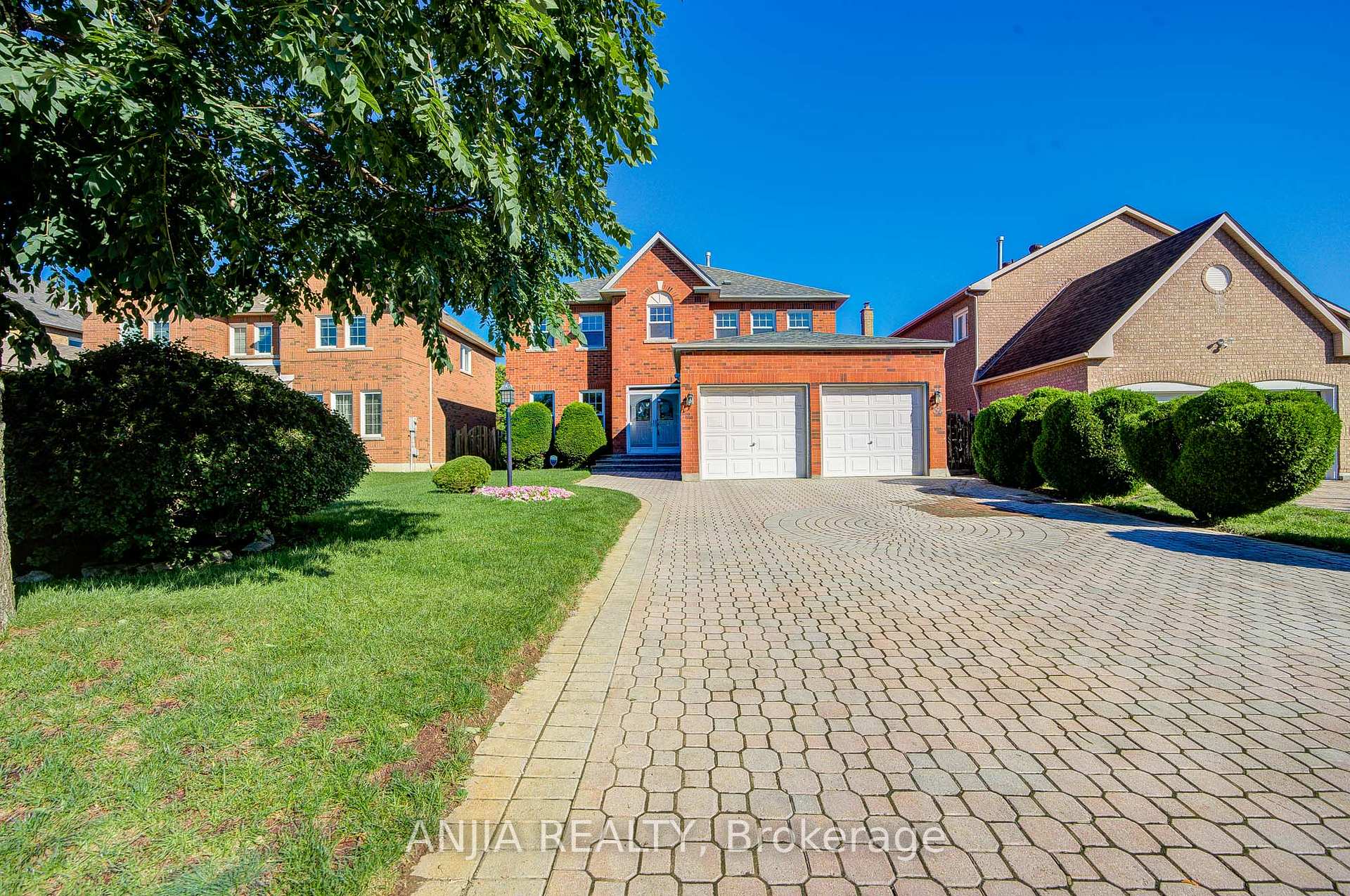 Photo 1 of 32 Turnberry Crescent, Markham, Unionville — HOMEH