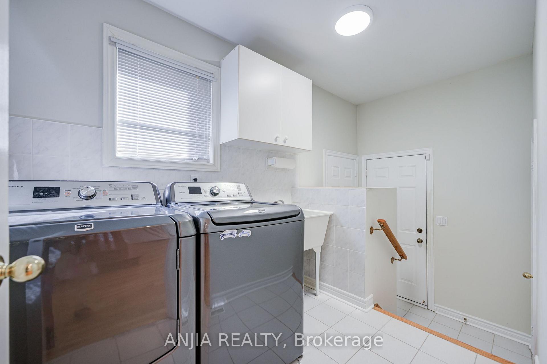Photo 18 of 32 Turnberry Crescent, Markham, Unionville — HOMEH