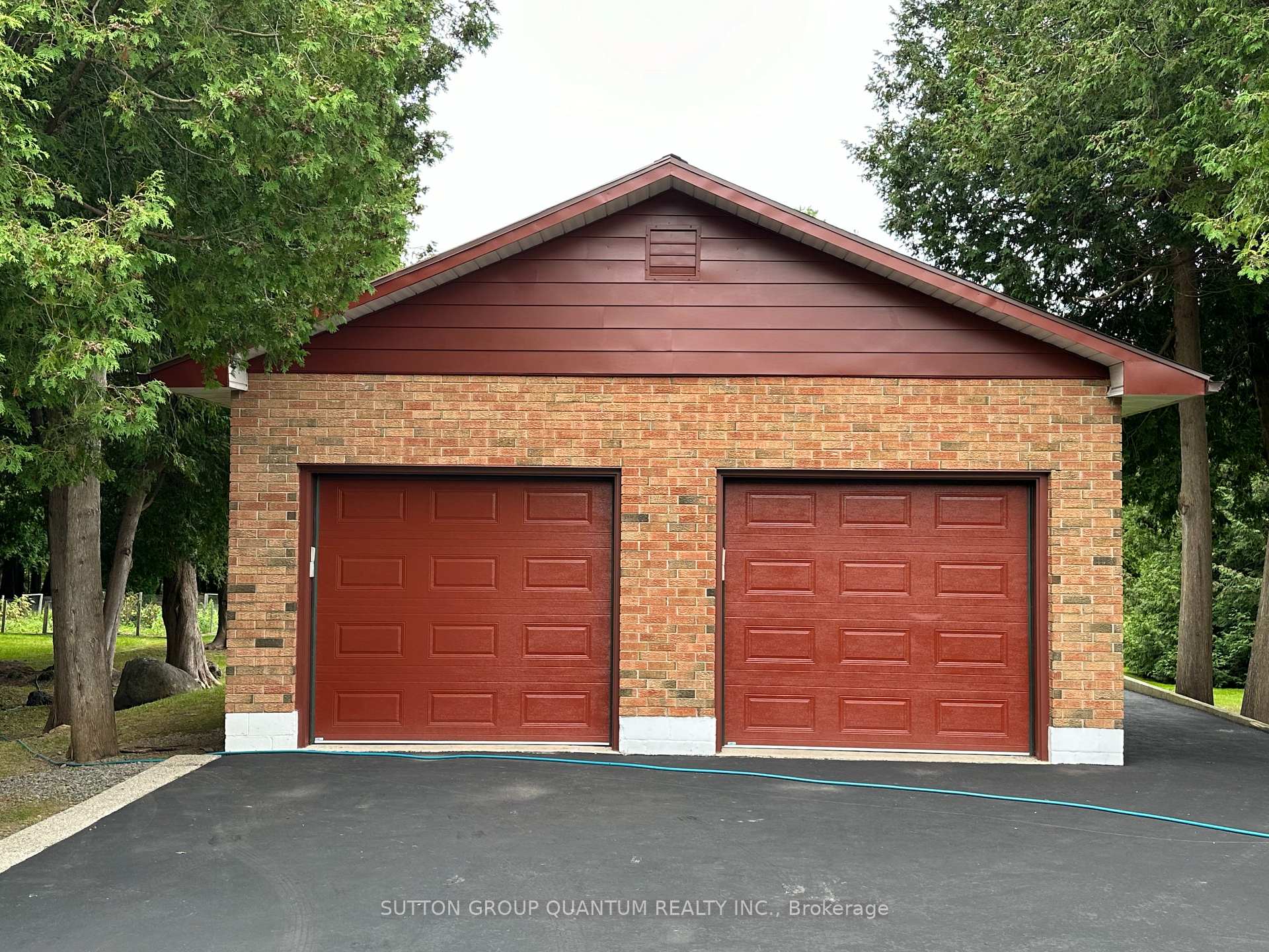 Photo 5 of 506 11th Concession Road E, Hamilton, Rural Flamborough — HOMEH