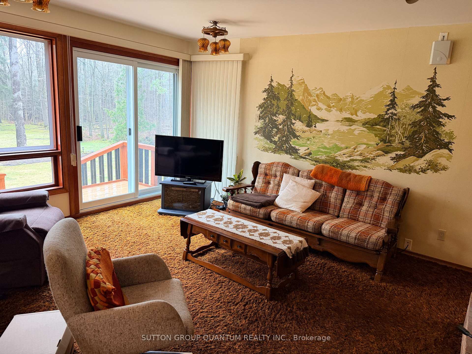 Photo 9 of 506 11th Concession Road E, Hamilton, Rural Flamborough — HOMEH