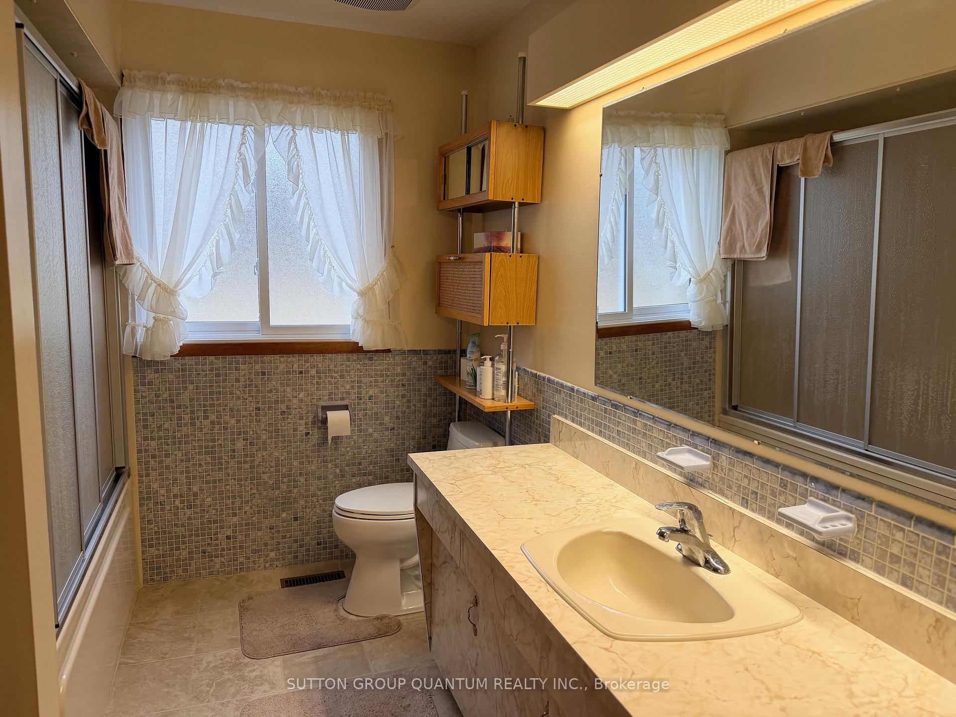 Photo 14 of 506 11th Concession Road E, Hamilton, Rural Flamborough — HOMEH