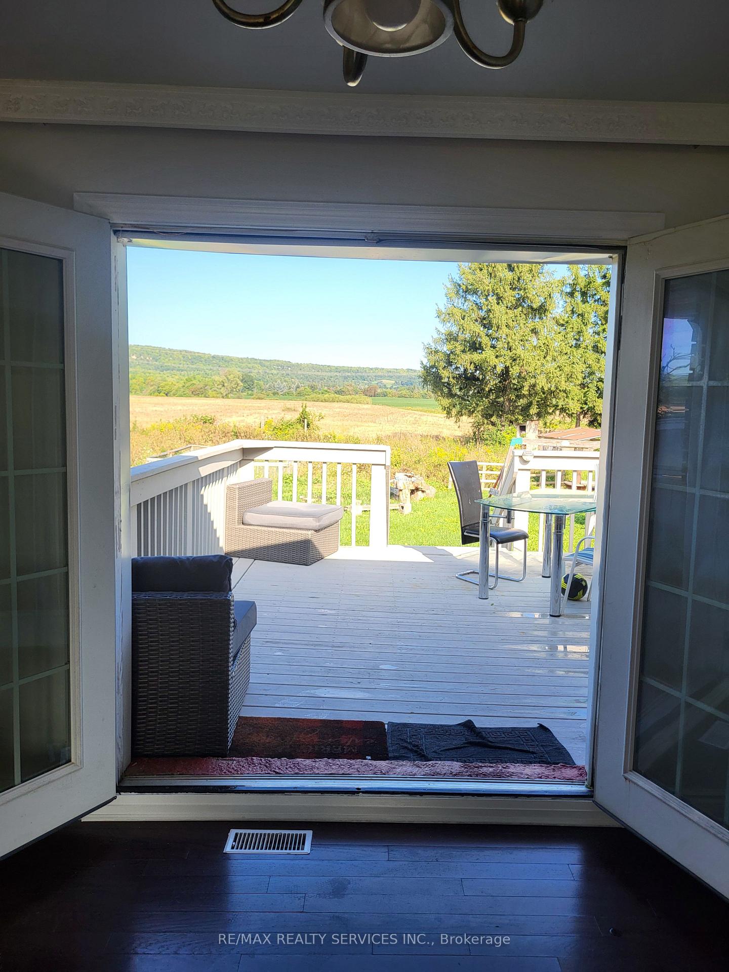 Photo 8 of 7257 5 Road, Halton Hills, Rural Esquesing — HOMEH