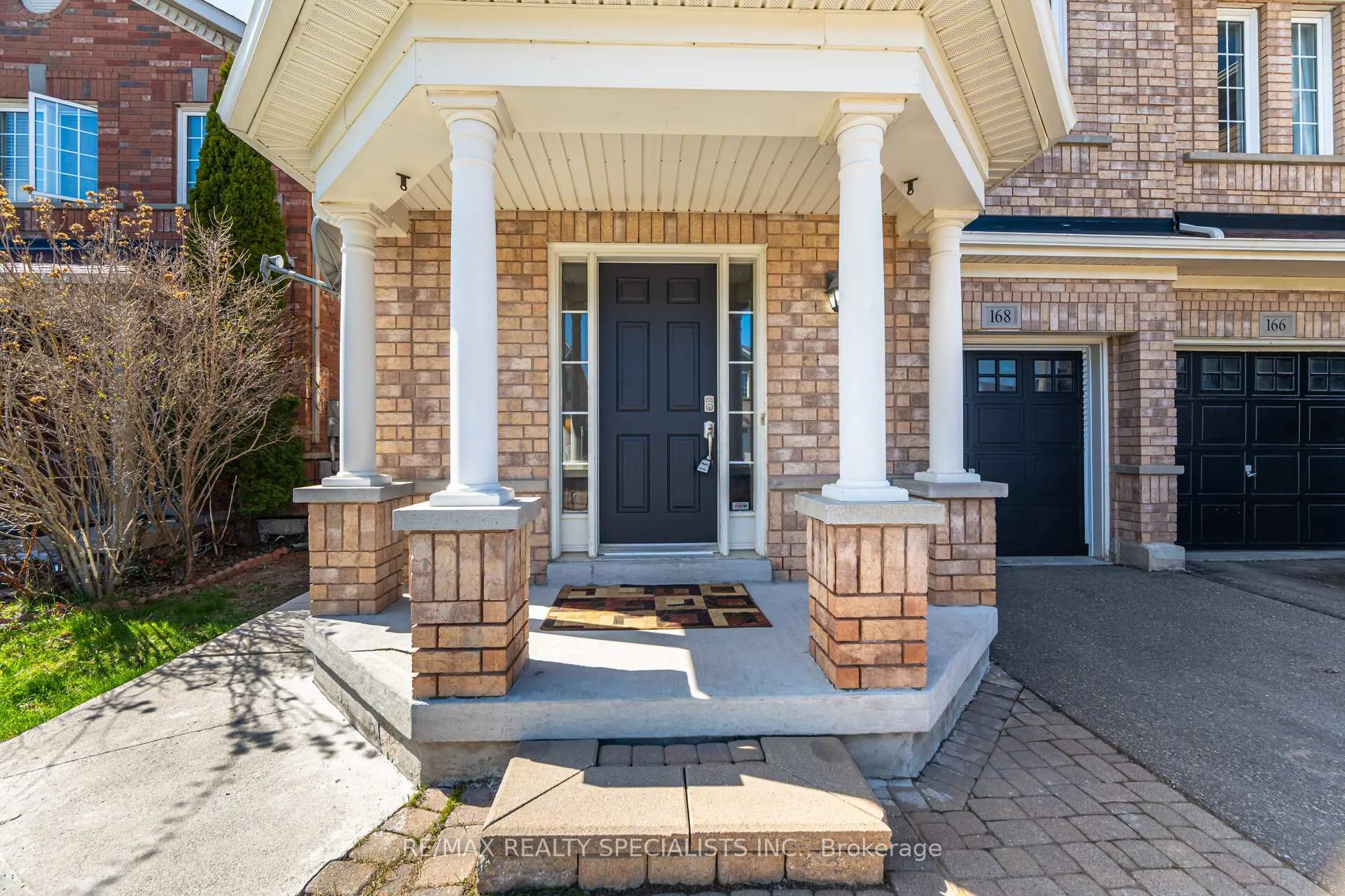 Photo 5 of 168 Sugarhill Drive, Brampton, Fletcher's Meadow — HOMEH