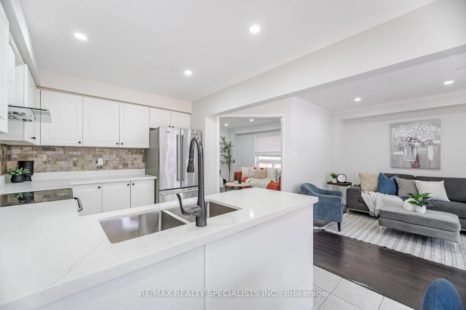 Photo 14 of 168 Sugarhill Drive, Brampton, Fletcher's Meadow — HOMEH