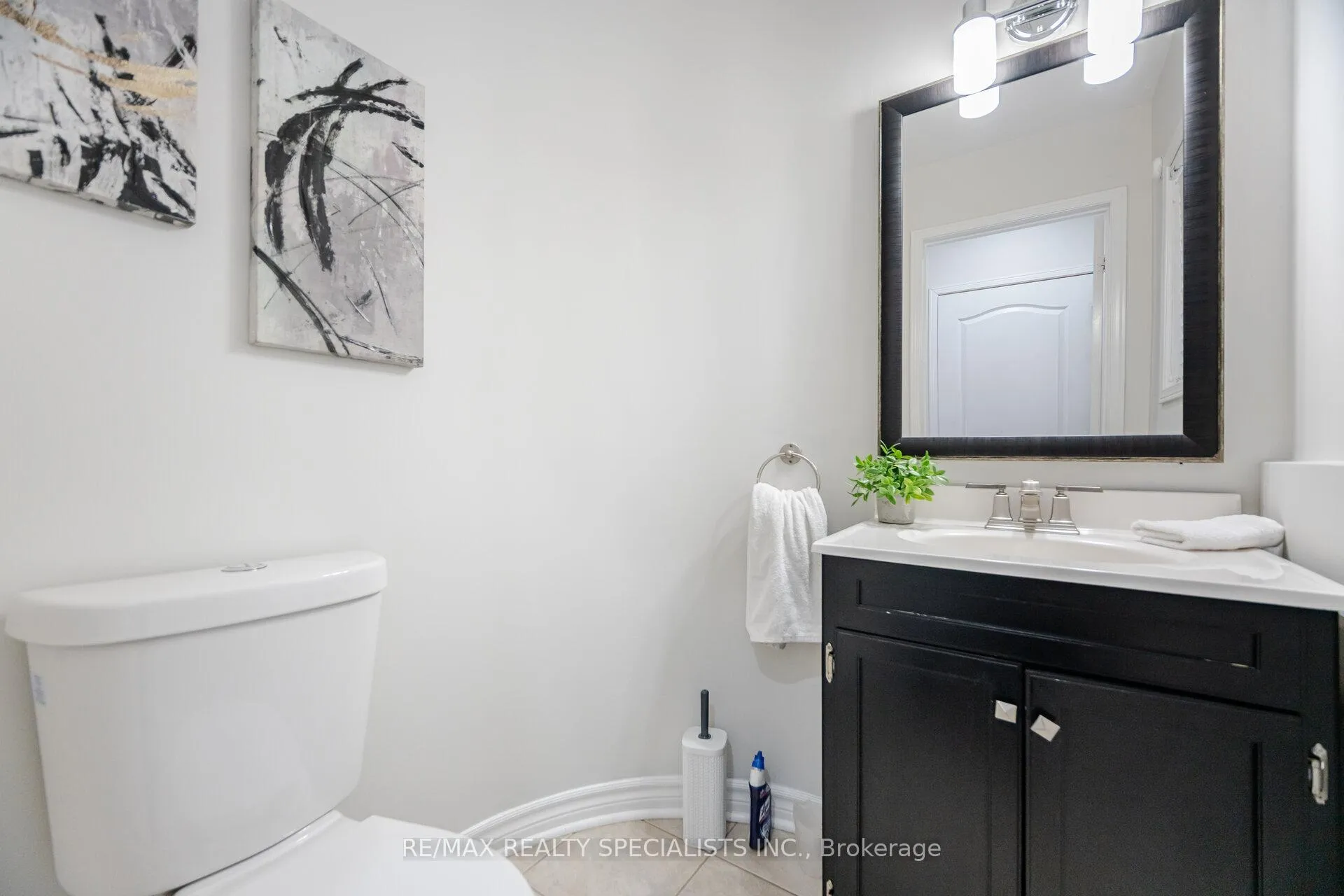Photo 23 of 168 Sugarhill Drive, Brampton, Fletcher's Meadow — HOMEH