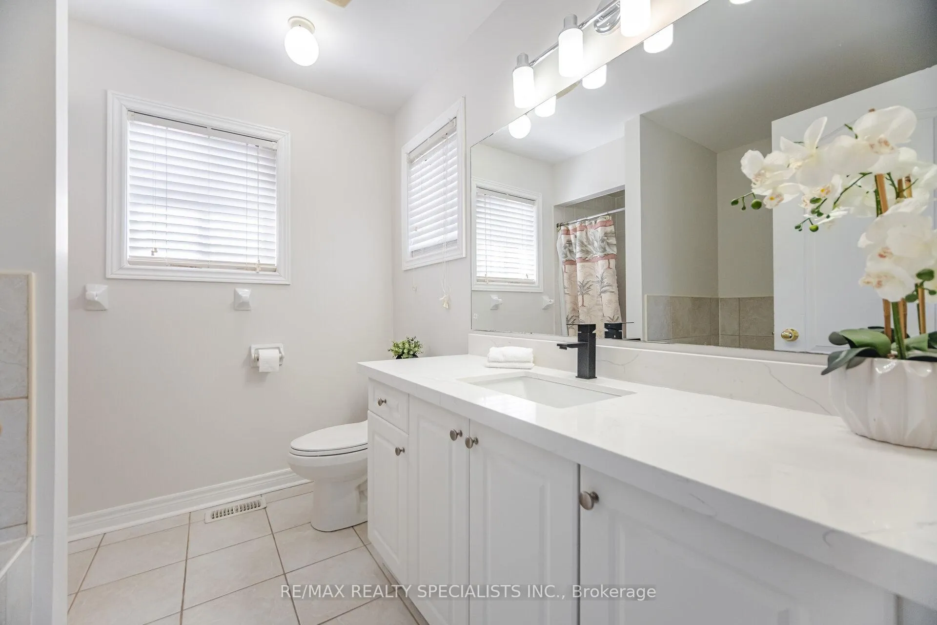 Photo 30 of 168 Sugarhill Drive, Brampton, Fletcher's Meadow — HOMEH