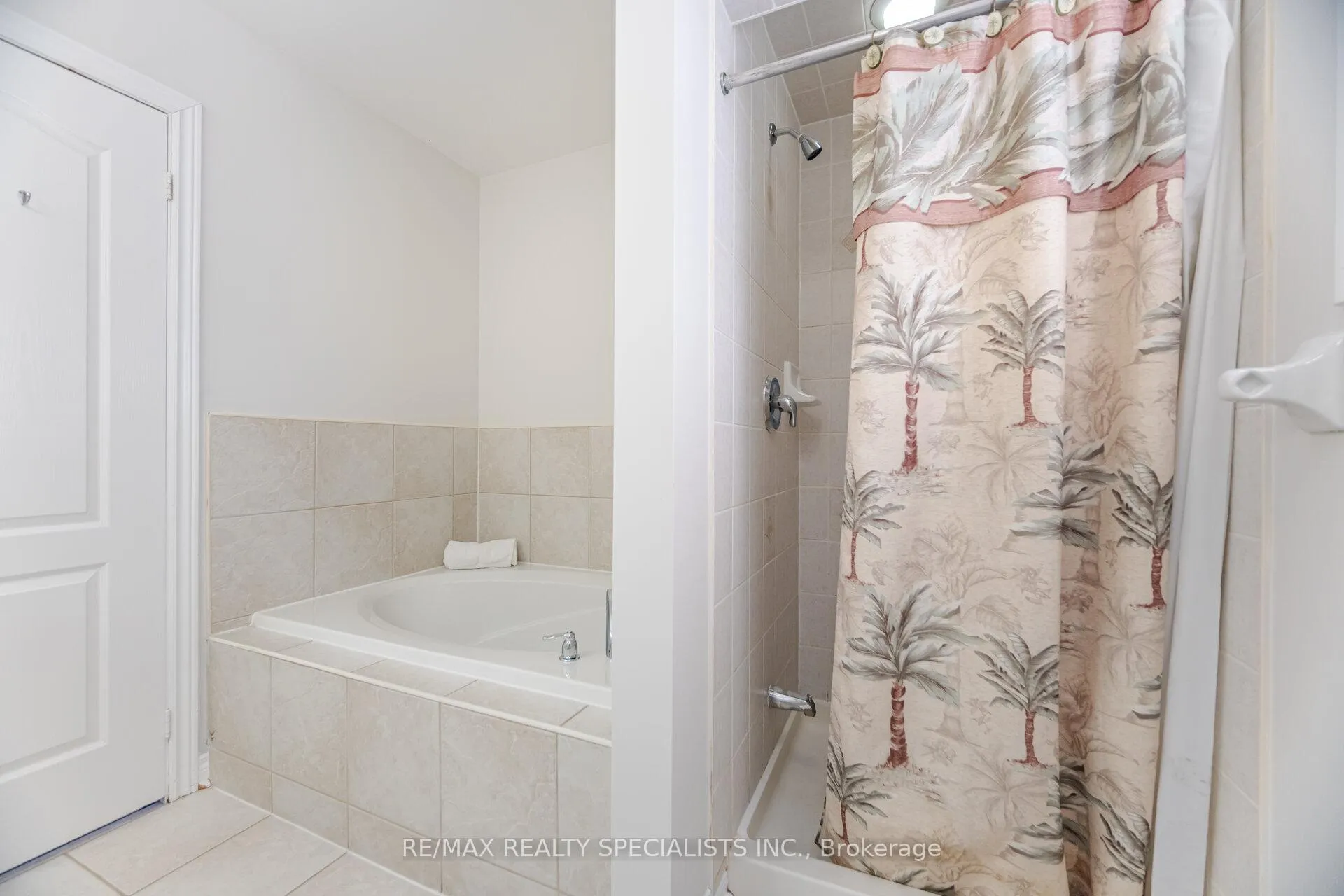 Photo 31 of 168 Sugarhill Drive, Brampton, Fletcher's Meadow — HOMEH