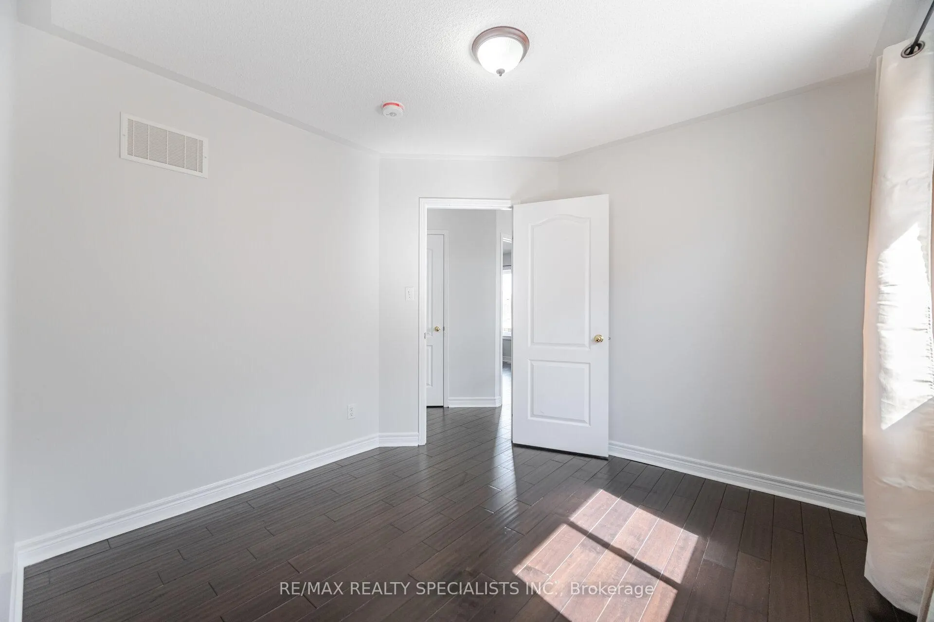 Photo 36 of 168 Sugarhill Drive, Brampton, Fletcher's Meadow — HOMEH