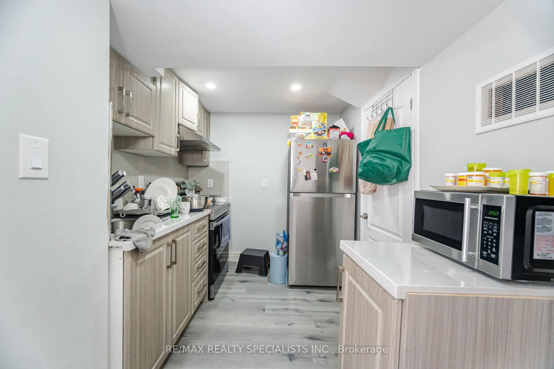Photo 41 of 168 Sugarhill Drive, Brampton, Fletcher's Meadow — HOMEH