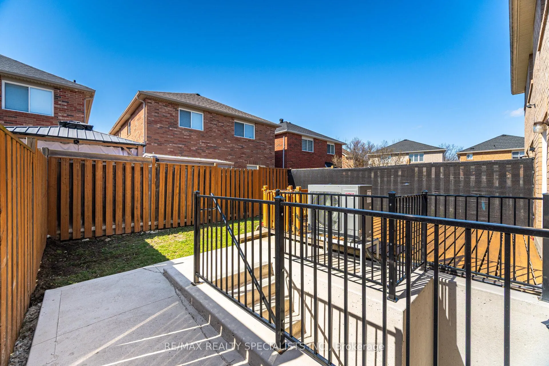 Photo 45 of 168 Sugarhill Drive, Brampton, Fletcher's Meadow — HOMEH