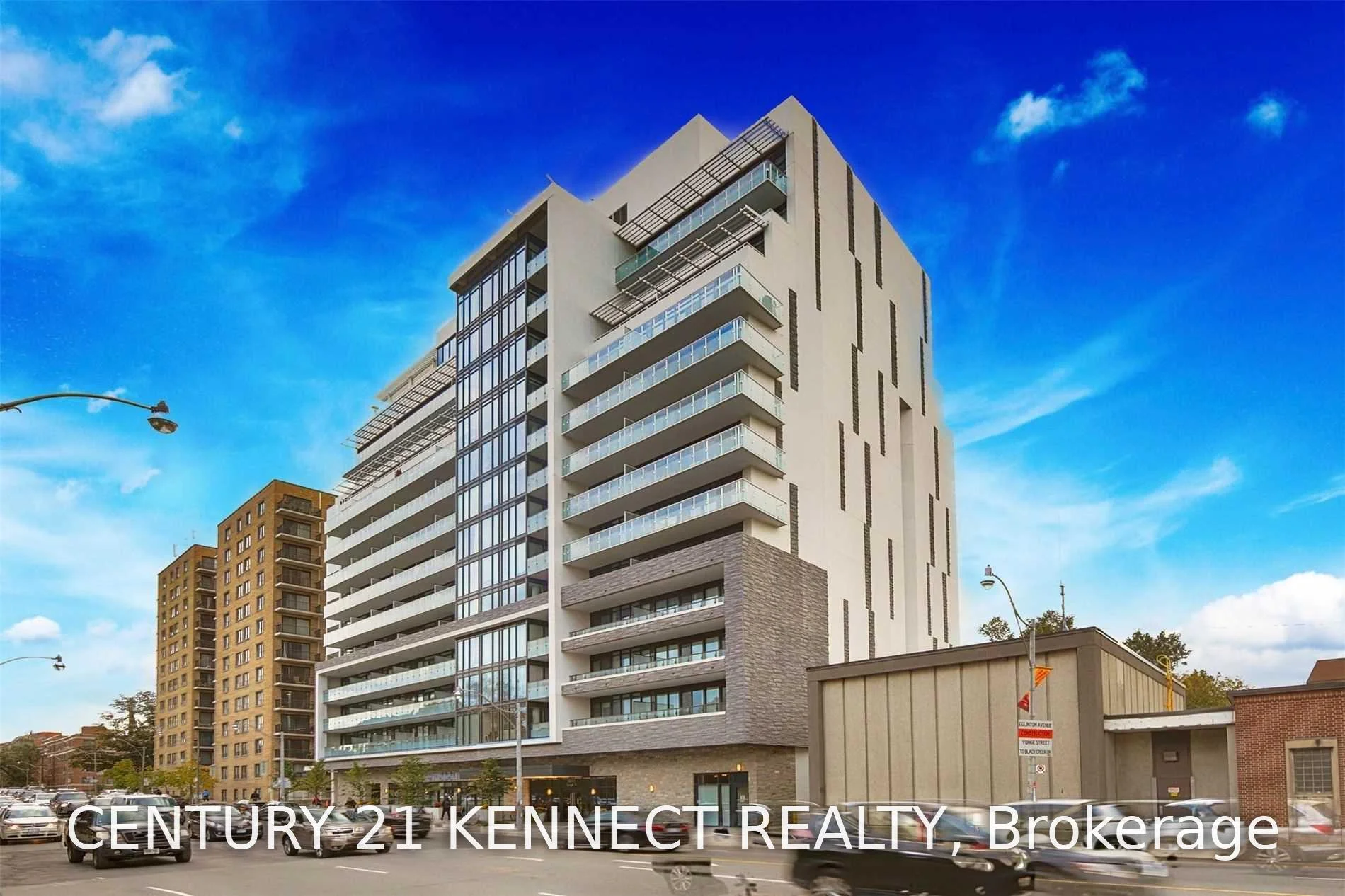 Photo 3 of Unit 711, 3018 Yonge Street, Toronto, Lawrence Park South — HOMEH