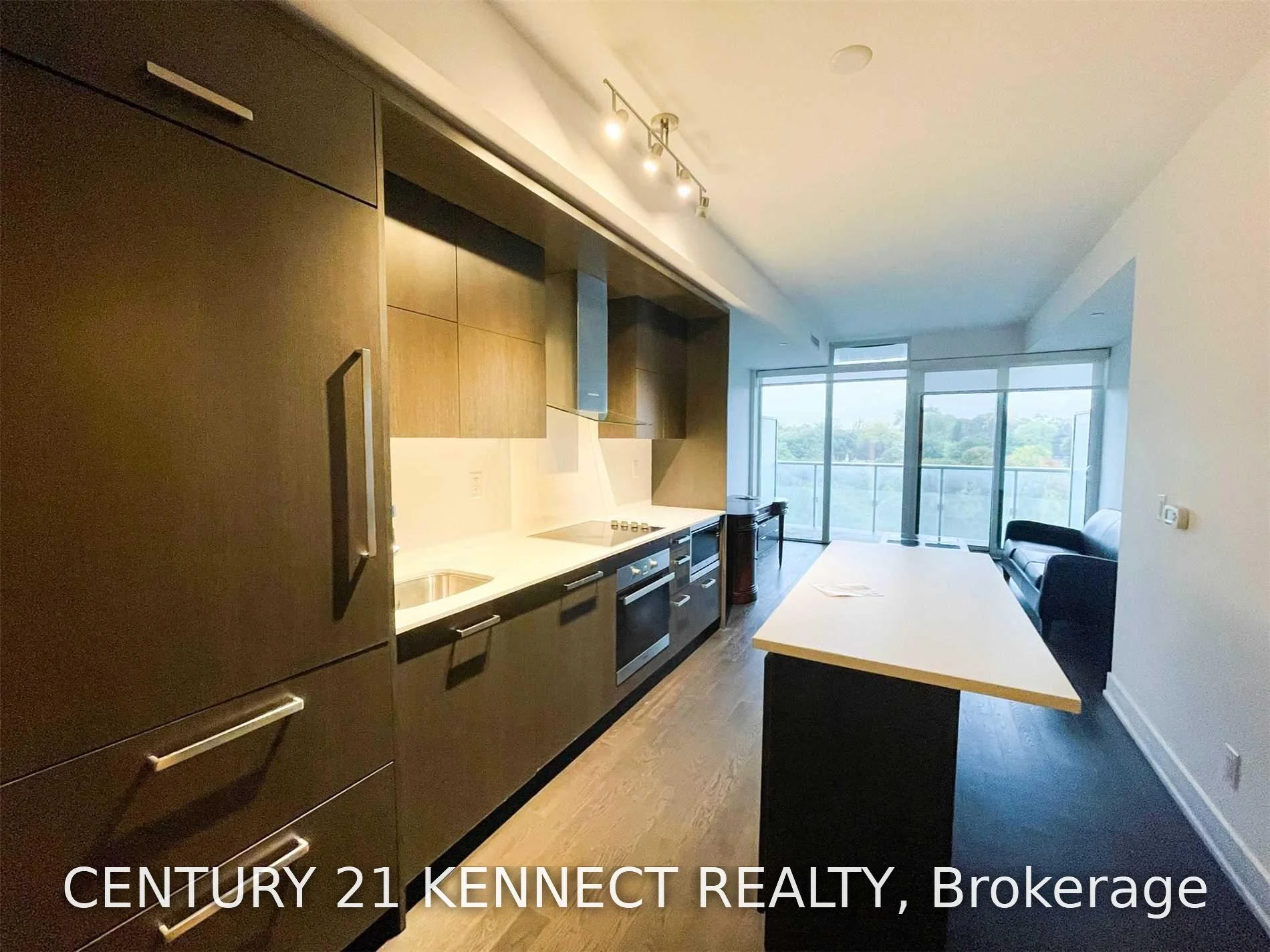 Photo 11 of Unit 711, 3018 Yonge Street, Toronto, Lawrence Park South — HOMEH