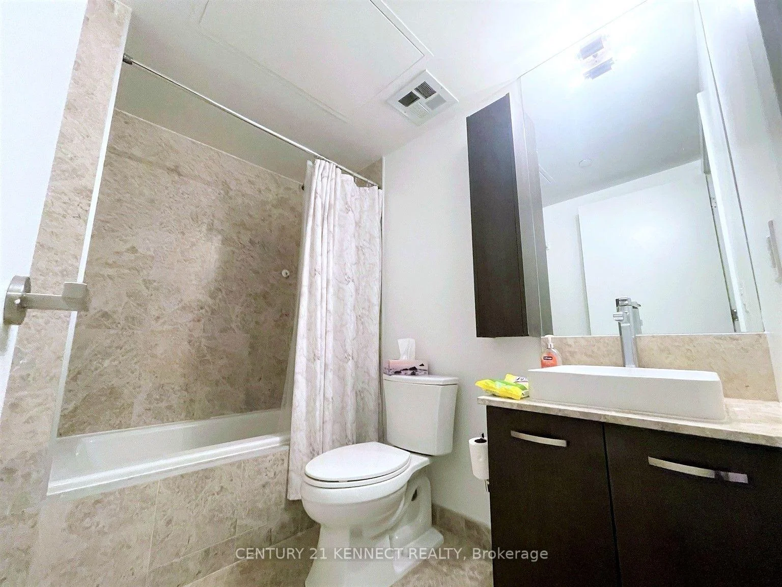 Photo 27 of Unit 711, 3018 Yonge Street, Toronto, Lawrence Park South — HOMEH