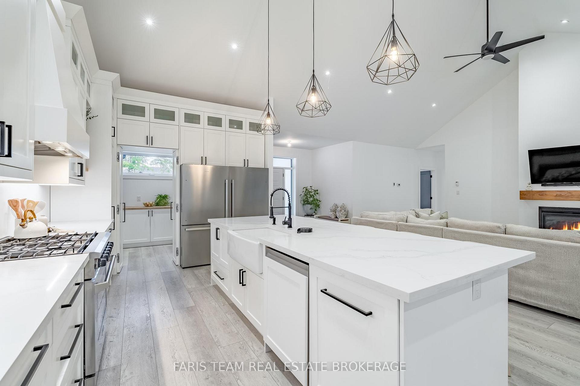 Photo 7 of 50 Beaufort Crescent, Tiny, Rural Tiny — HOMEH