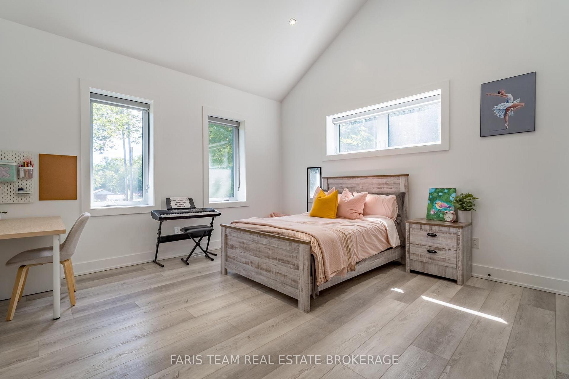 Photo 22 of 50 Beaufort Crescent, Tiny, Rural Tiny — HOMEH