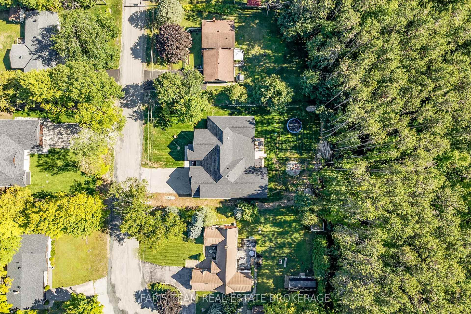 Photo 33 of 50 Beaufort Crescent, Tiny, Rural Tiny — HOMEH