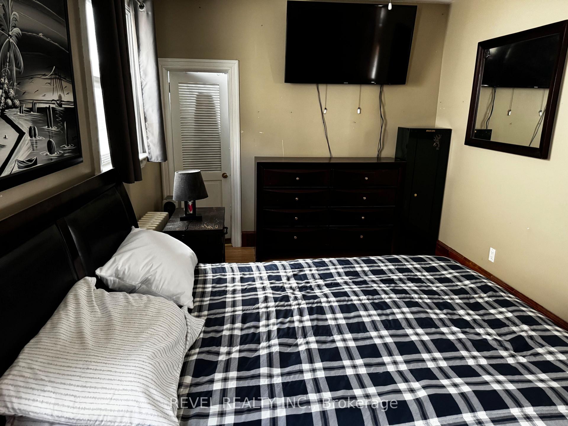 Photo 13 of 220 Maple Street N, Timmins, TNE - Central — HOMEH