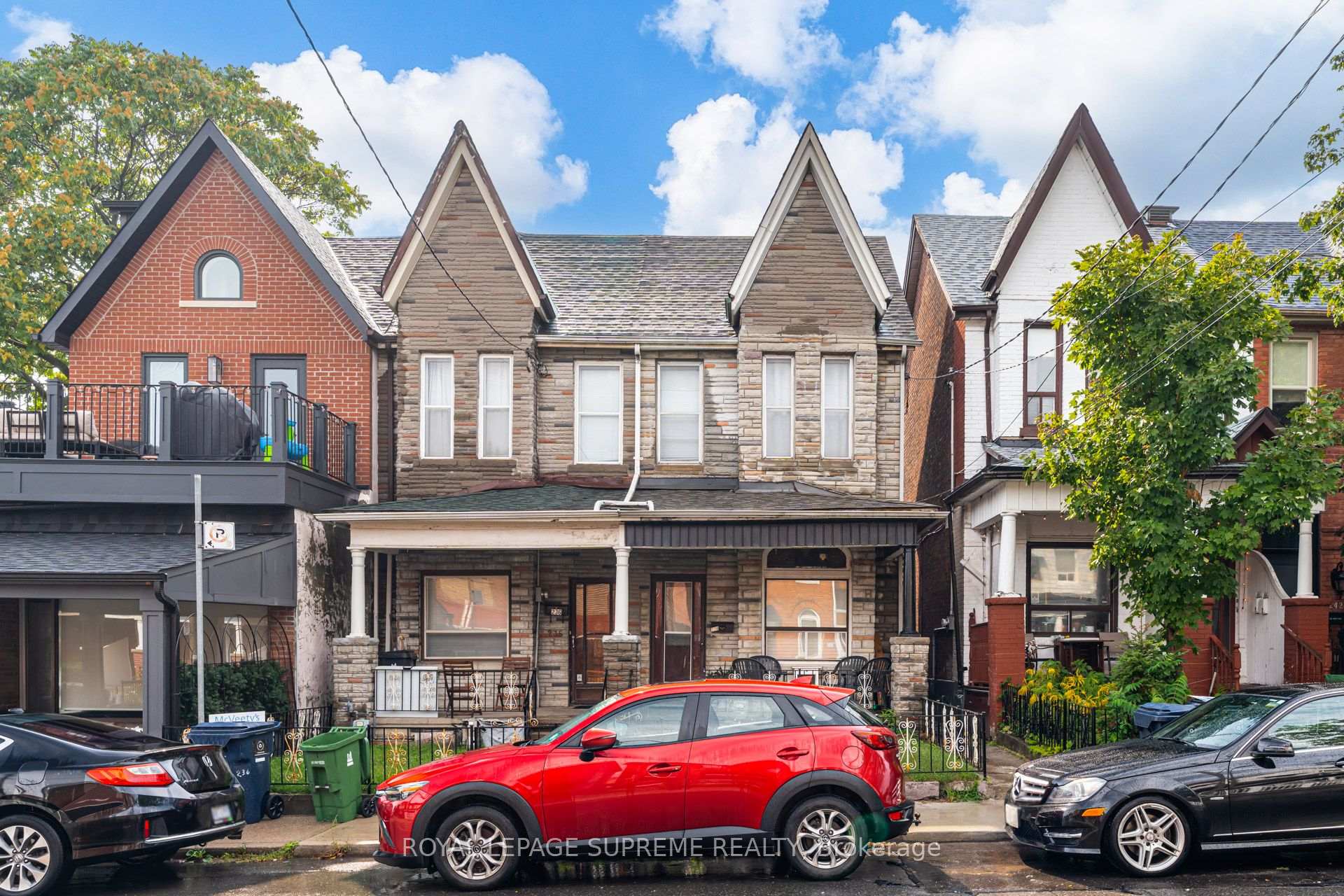 Photo 2 of 238 Brock Avenue, Toronto, Little Portugal — HOMEH