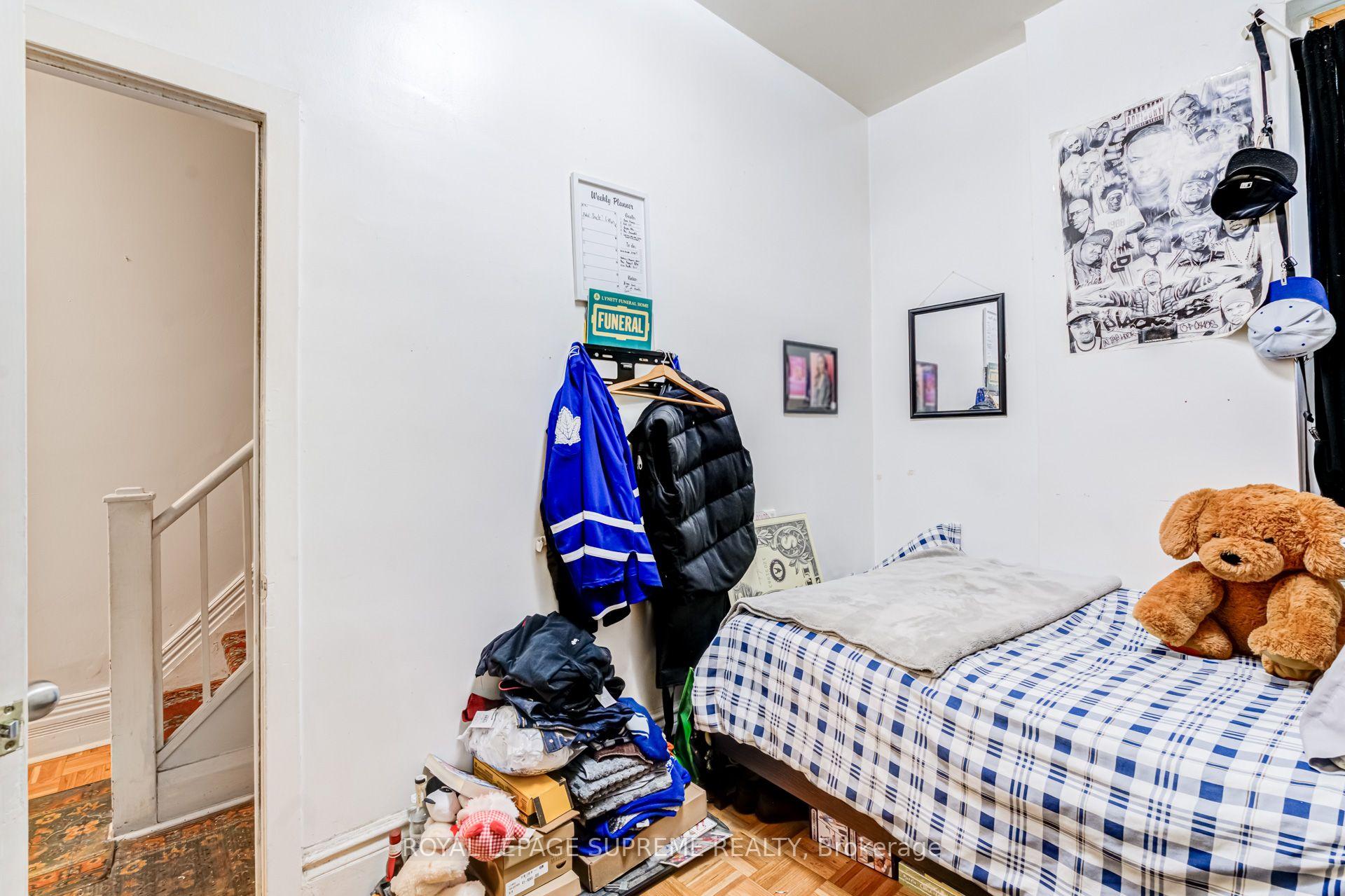 Photo 15 of 238 Brock Avenue, Toronto, Little Portugal — HOMEH