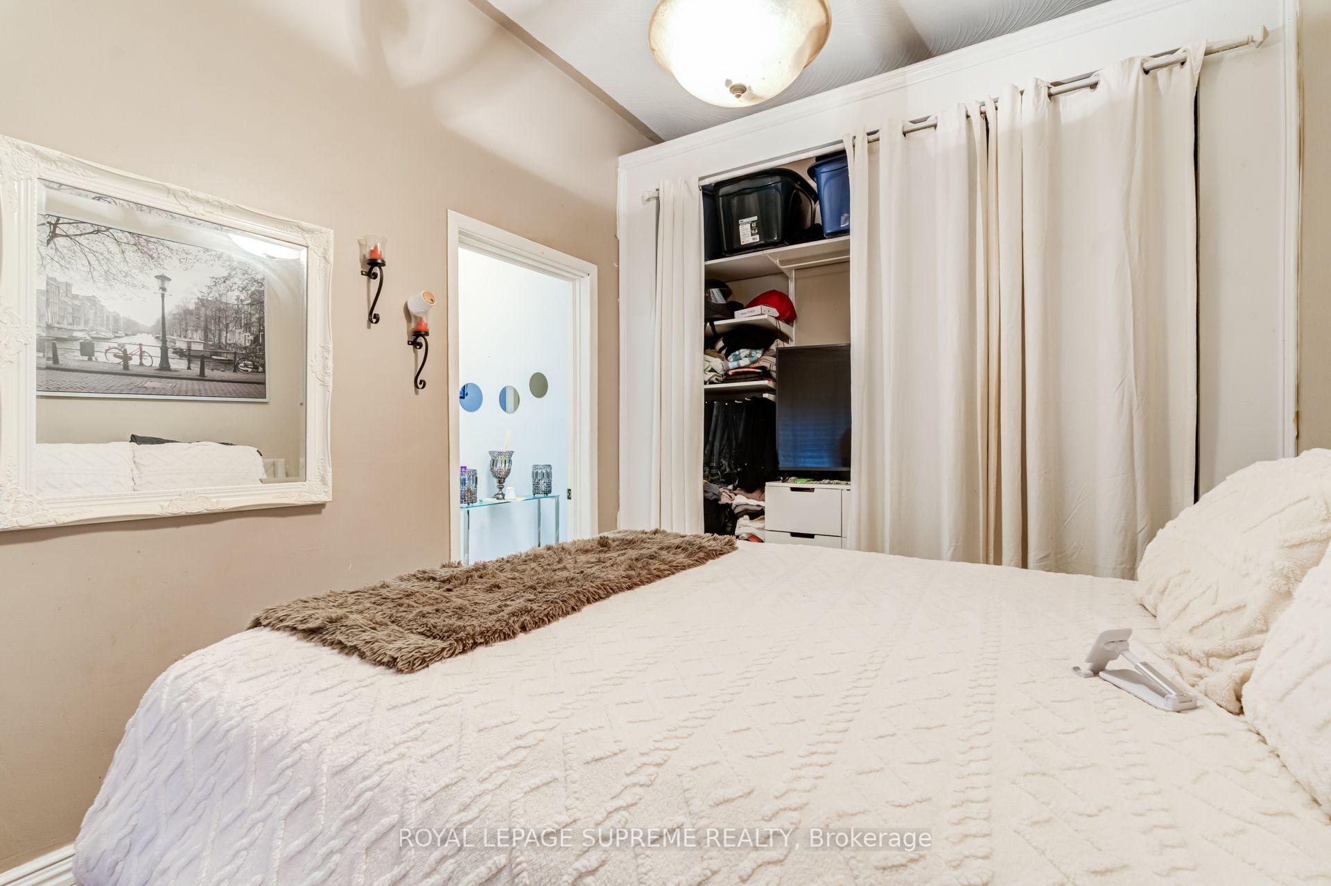 Photo 17 of 238 Brock Avenue, Toronto, Little Portugal — HOMEH