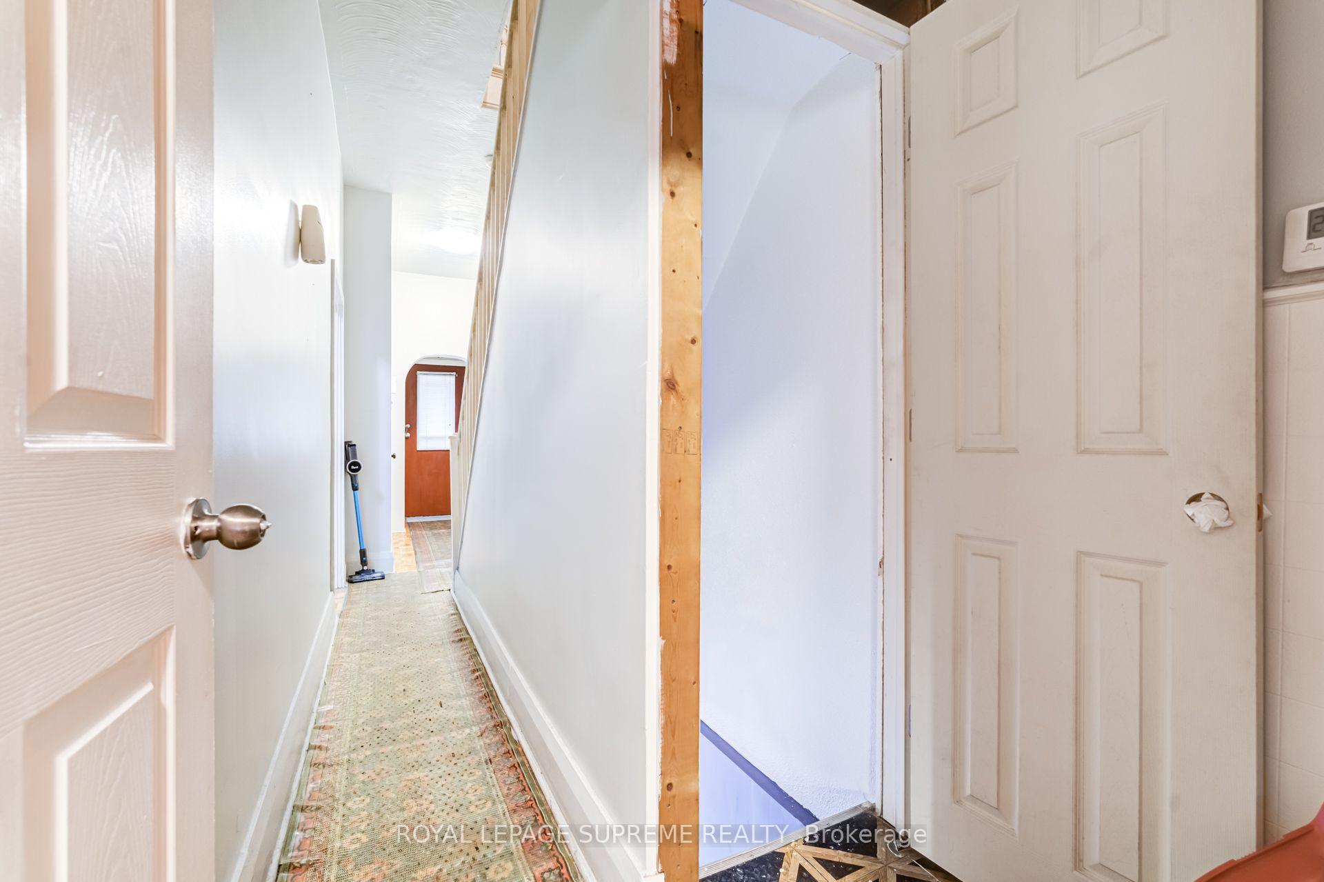 Photo 35 of 238 Brock Avenue, Toronto, Little Portugal — HOMEH