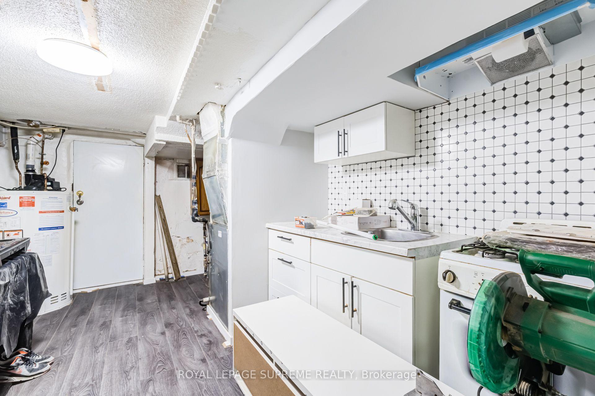 Photo 43 of 238 Brock Avenue, Toronto, Little Portugal — HOMEH