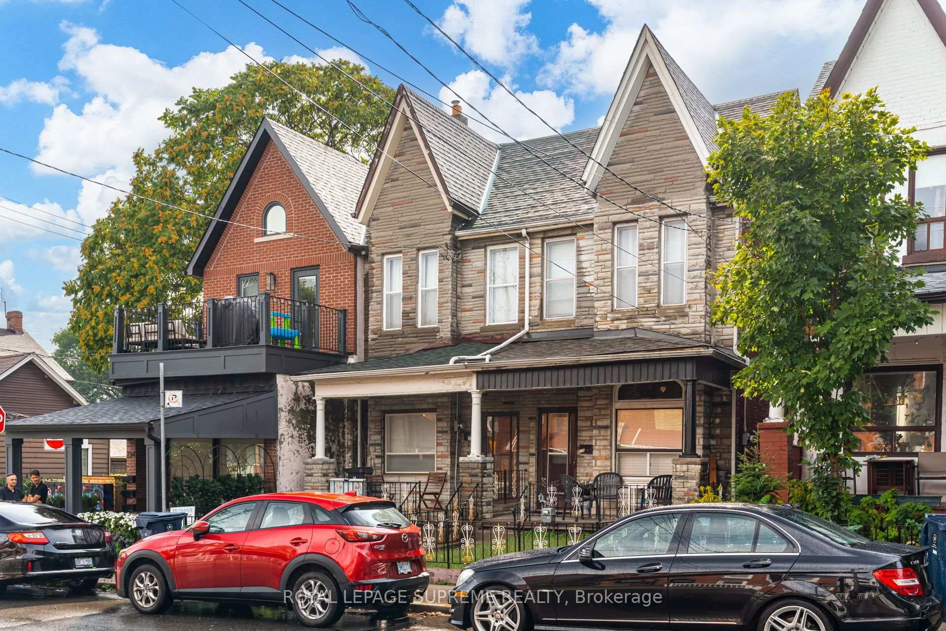 Photo 7 of 238 Brock Avenue, Toronto, Little Portugal — HOMEH